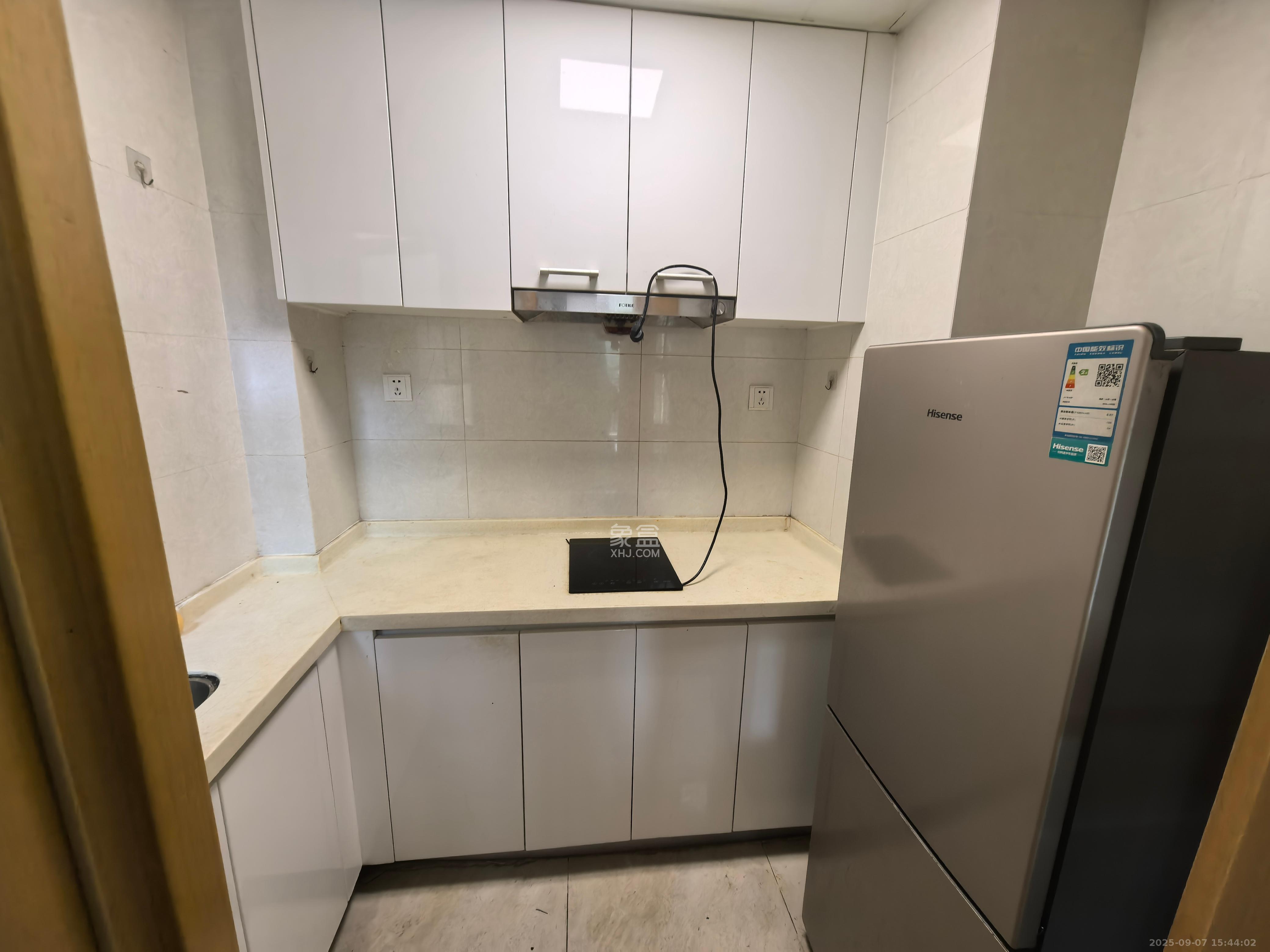 中海新城熙岸(中信新城五期)  2室2厅1卫    1600.0元/月 中海新城熙岸(中信新城五期)  2室2厅1卫    1600.0元/月室内图