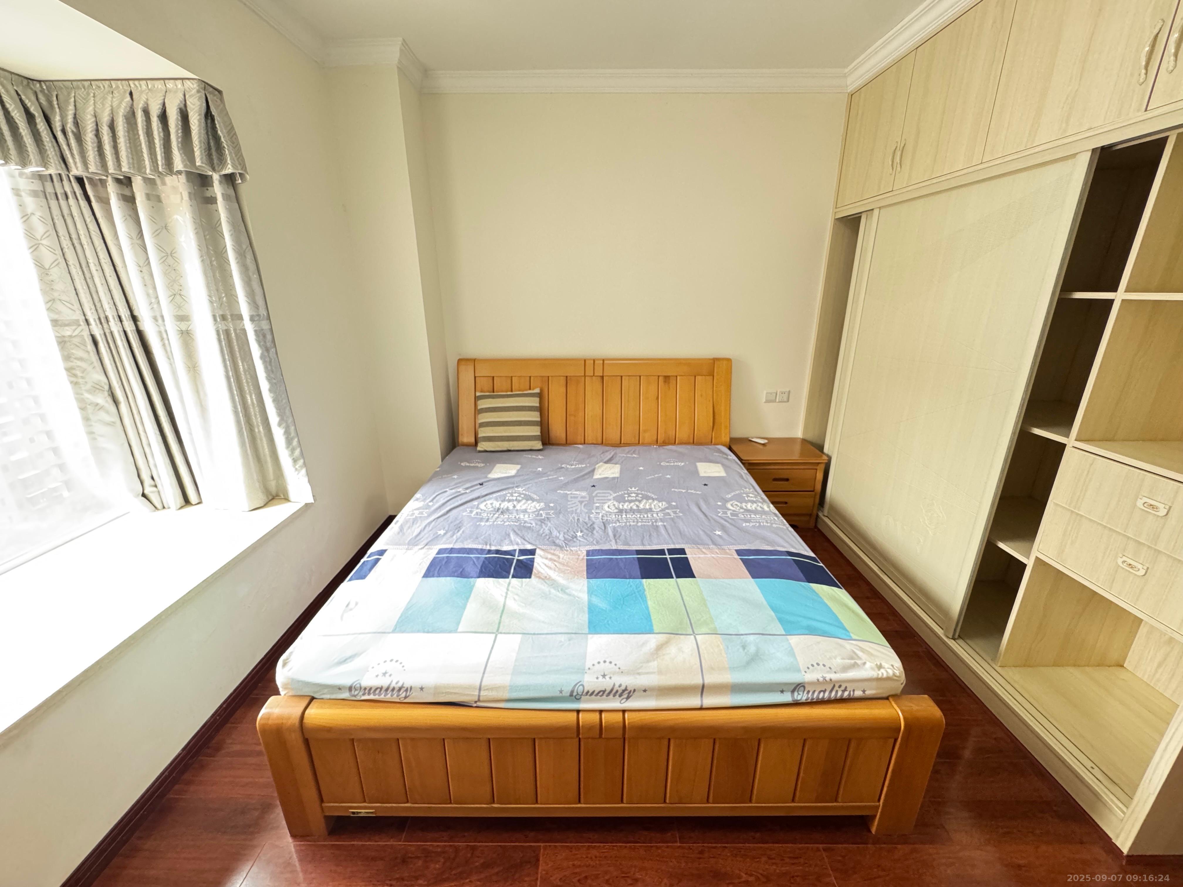 联美品格  2室2厅1卫    2200.0元/月室内图