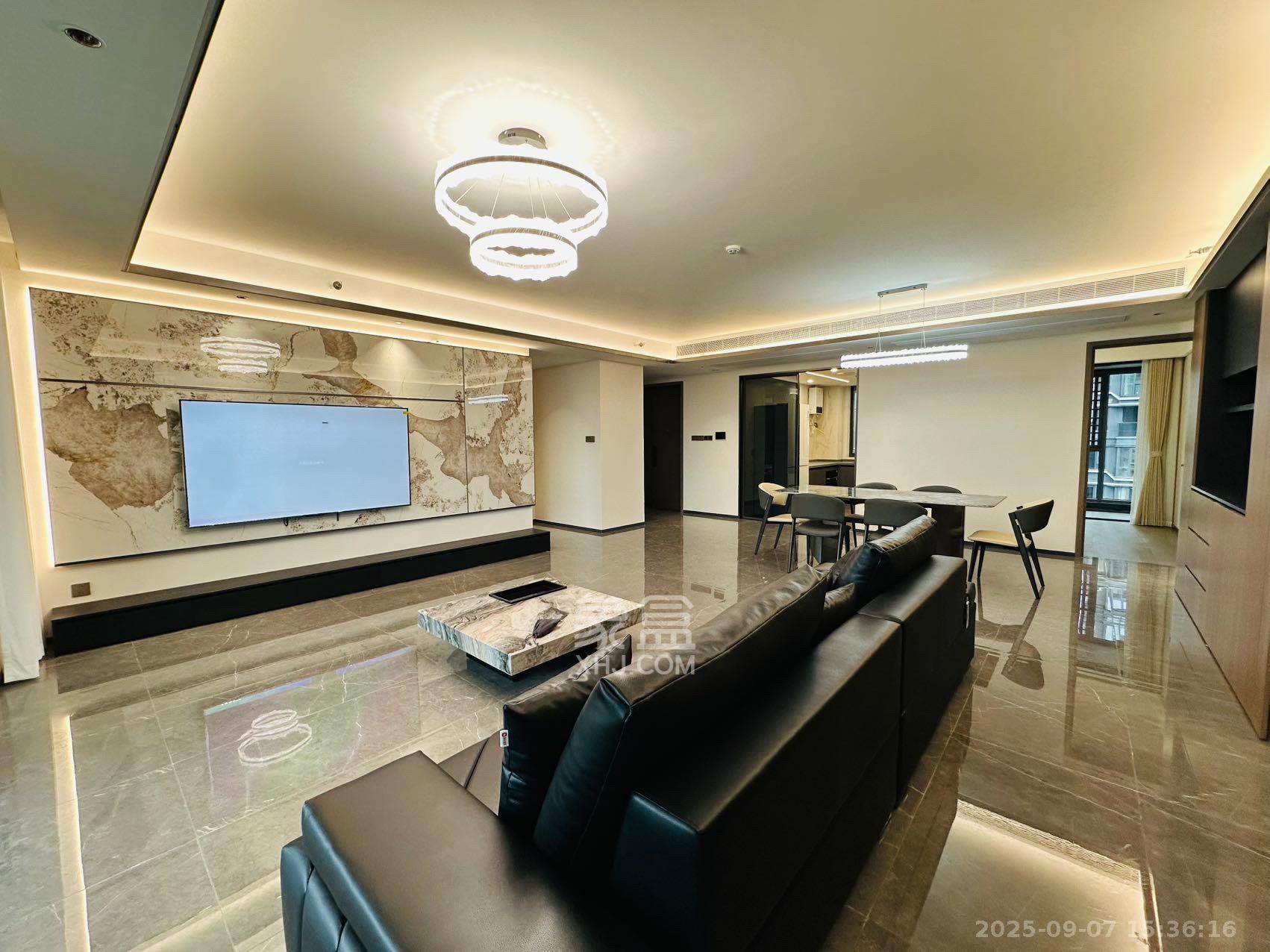 绿城招商桂语雲峯 4室2厅2卫 8000.0元/月 绿城招商桂语雲峯 4室2厅2卫 8000.0元/月室内图