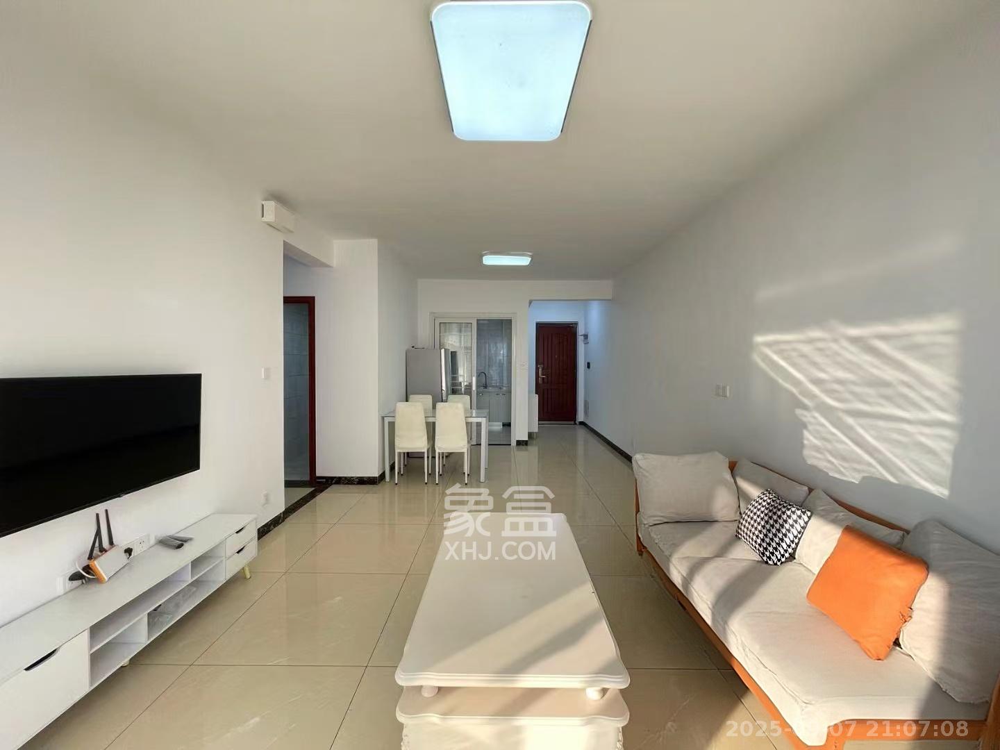 中交中央公园D1区  3室2厅2卫    2700.0元/月 中交中央公园D1区  3室2厅2卫    2700.0元/月室内图