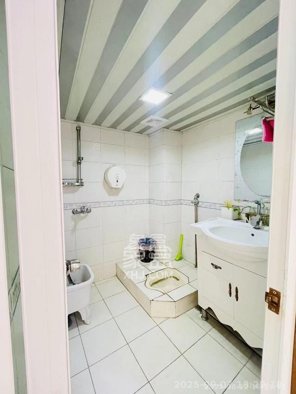 宏景名厦 2室2厅1卫 2800.0元/月 宏景名厦 2室2厅1卫 2800.0元/月室内图