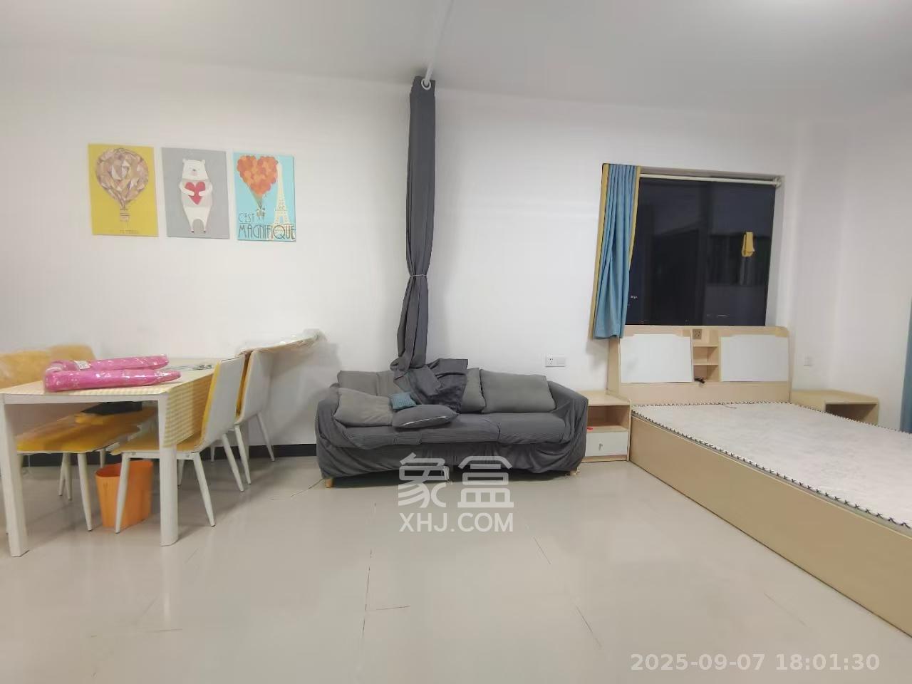 正旺国际铭城(正旺U公馆)  1室1厅1卫    1700.0元/月 正旺国际铭城(正旺U公馆)  1室1厅1卫    1700.0元/月室内图