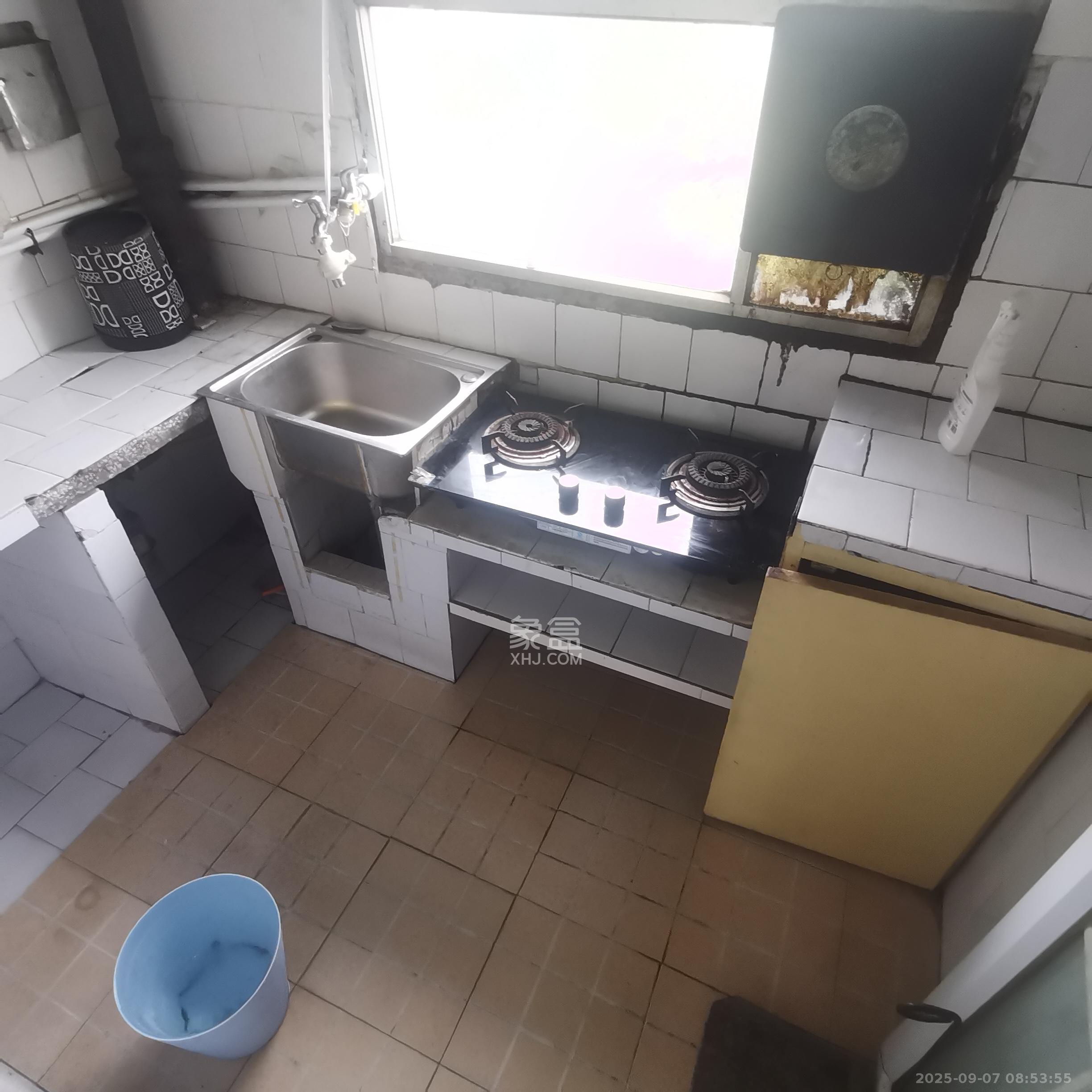 中南家园 1室0厅0卫 1300.0元/月 中南家园 1室0厅0卫 1300.0元/月室内图