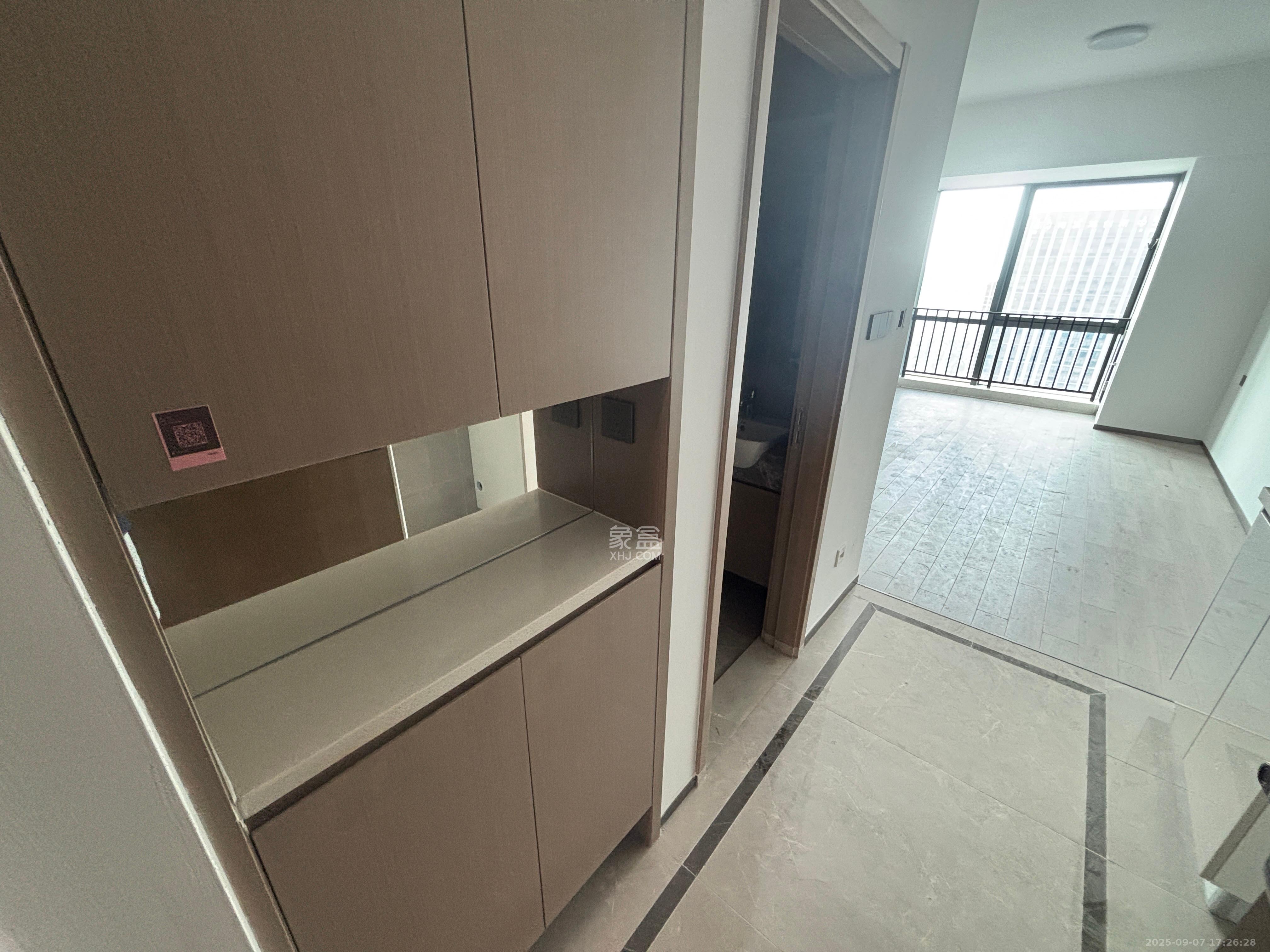 中建宝铂公馆  1室1厅1卫   2200.00元/月室内图