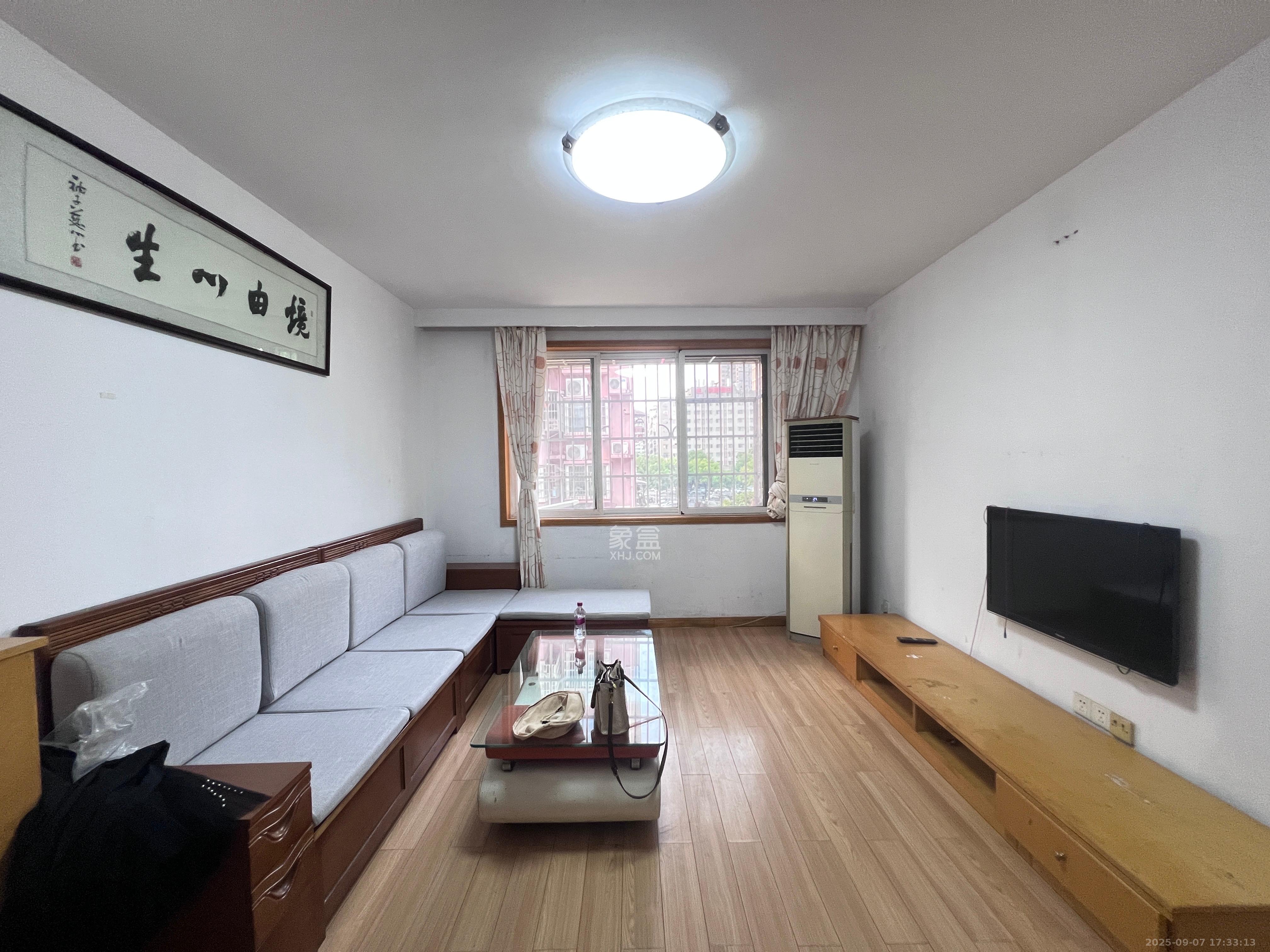 湘樟园小区(湘樟家园)  2室2厅1卫    1700.0元/月 湘樟园小区(湘樟家园)  2室2厅1卫    1700.0元/月室内图