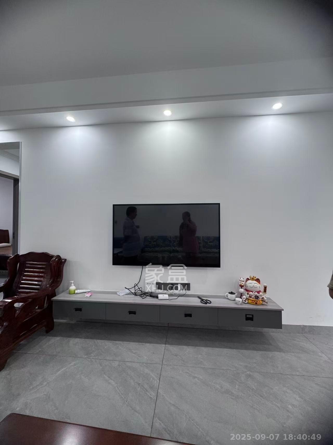 长房星昇公馆  3室2厅2卫    2900.0元/月室内图