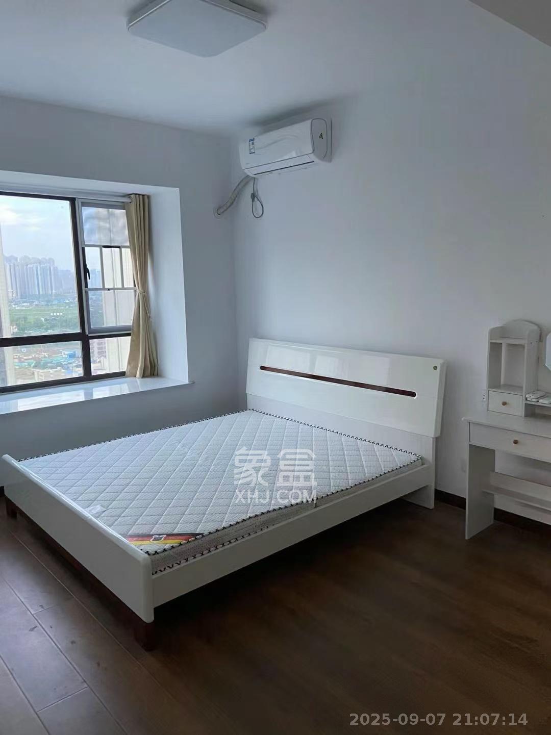 中交中央公园D1区  3室2厅2卫    2700.0元/月 中交中央公园D1区  3室2厅2卫    2700.0元/月室内图