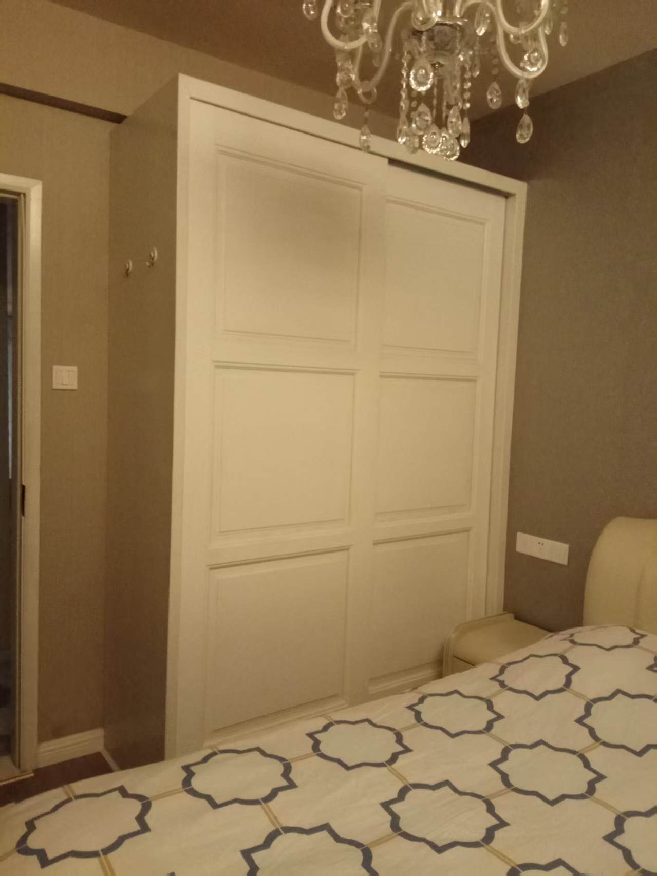 月亮湾三期  4室2厅2卫    2080.0元/月 月亮湾三期  4室2厅2卫    2080.0元/月室内图