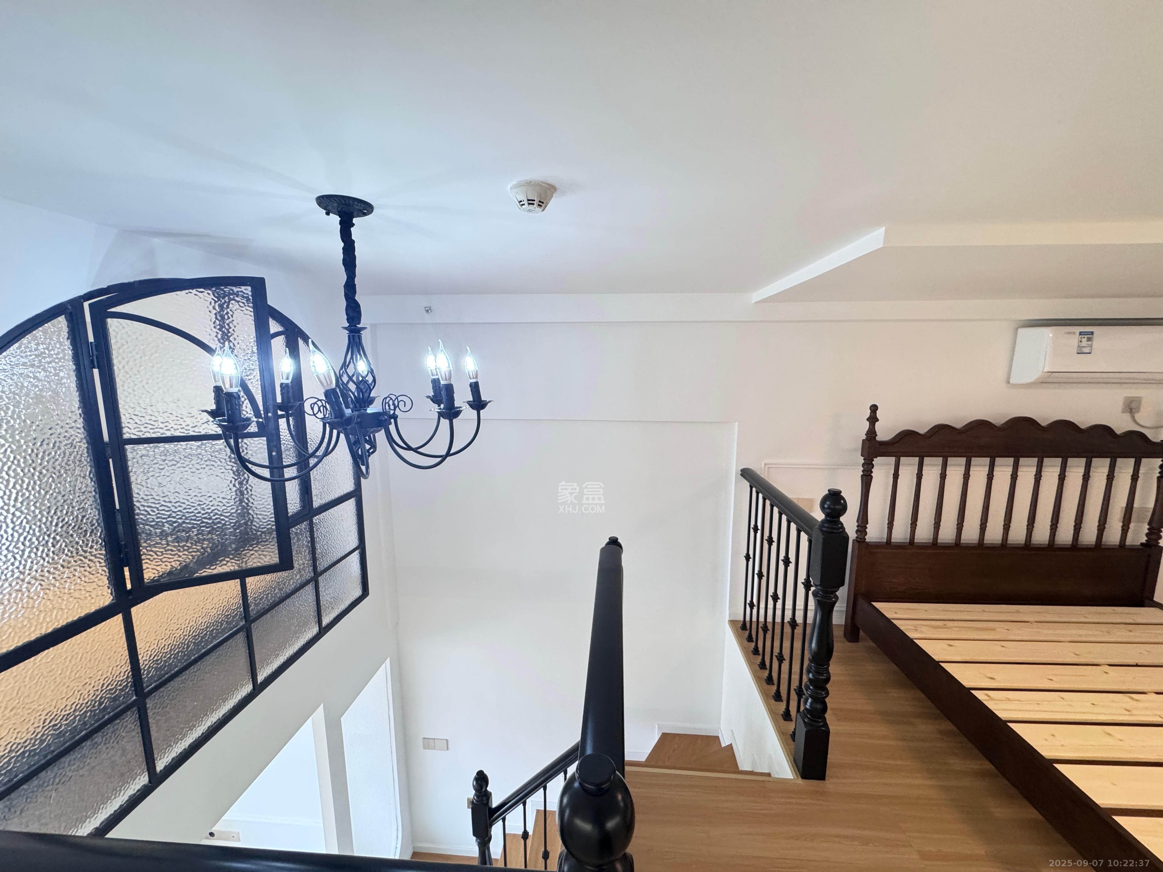 建发养云 2室1厅1卫 3500.0元/月 建发养云 2室1厅1卫 3500.0元/月室内图