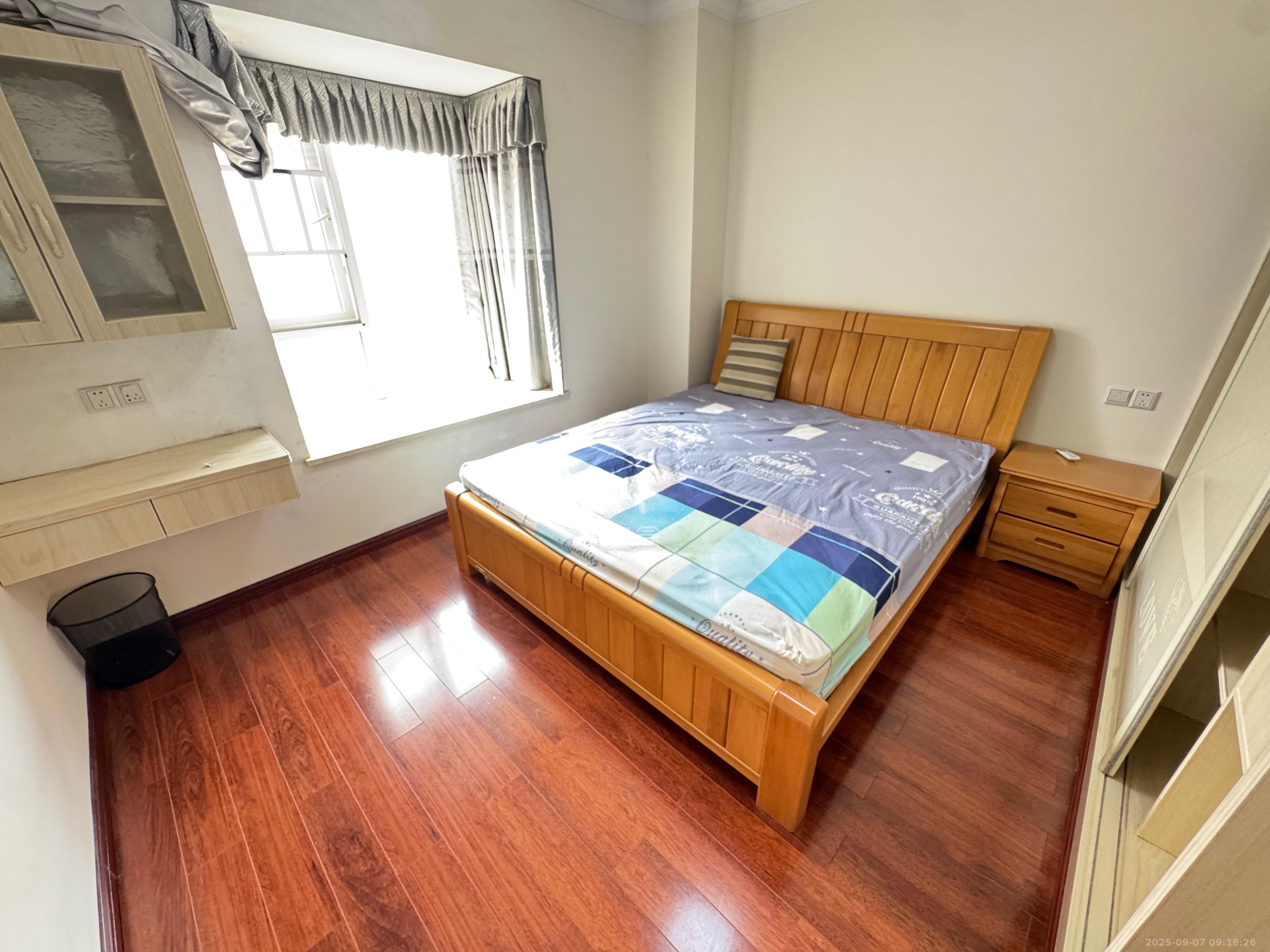 联美品格  2室2厅1卫    2200.0元/月室内图