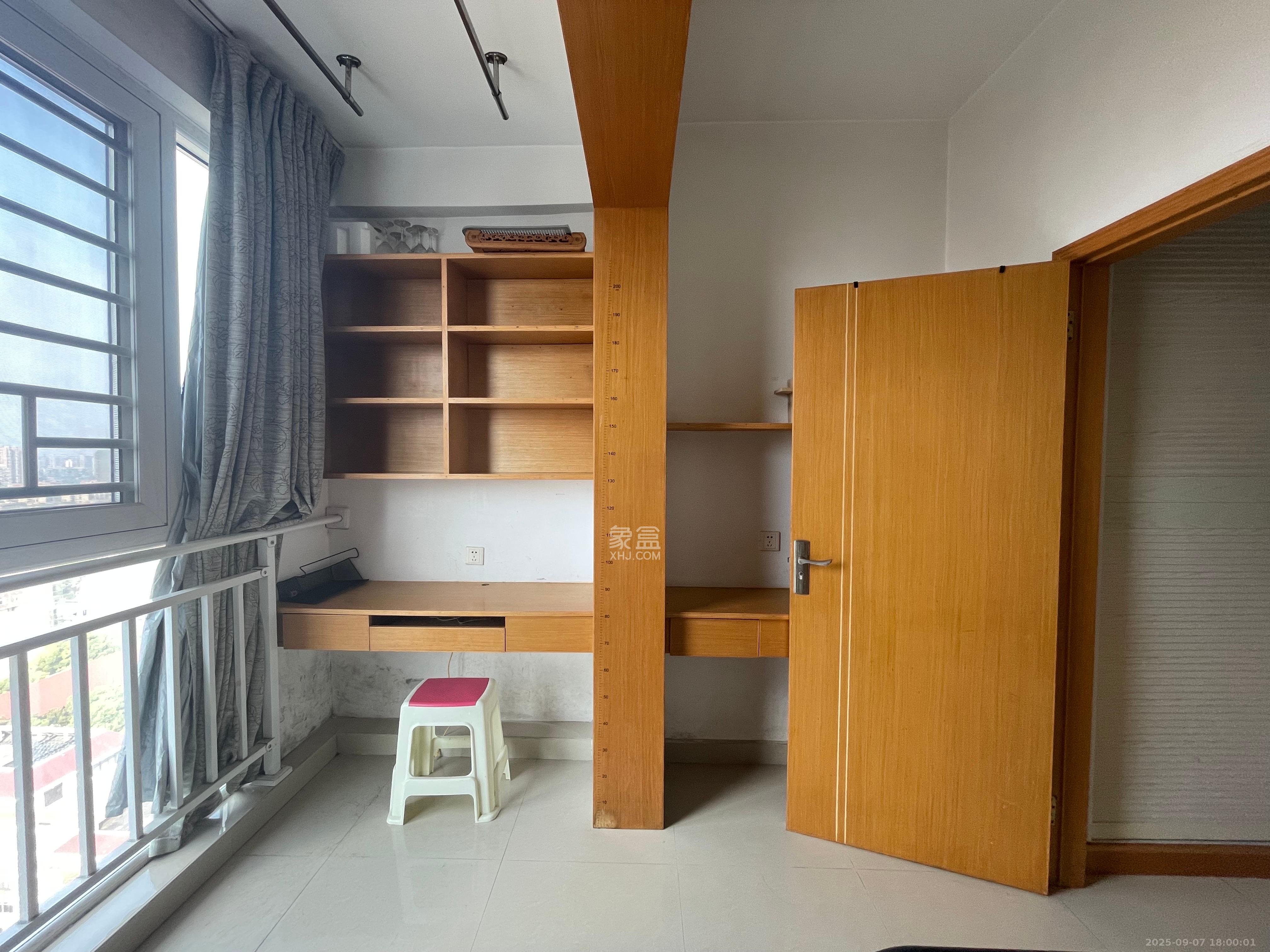 宏泽佳园 2室1厅1卫 2000.0元/月 宏泽佳园 2室1厅1卫 2000.0元/月室内图