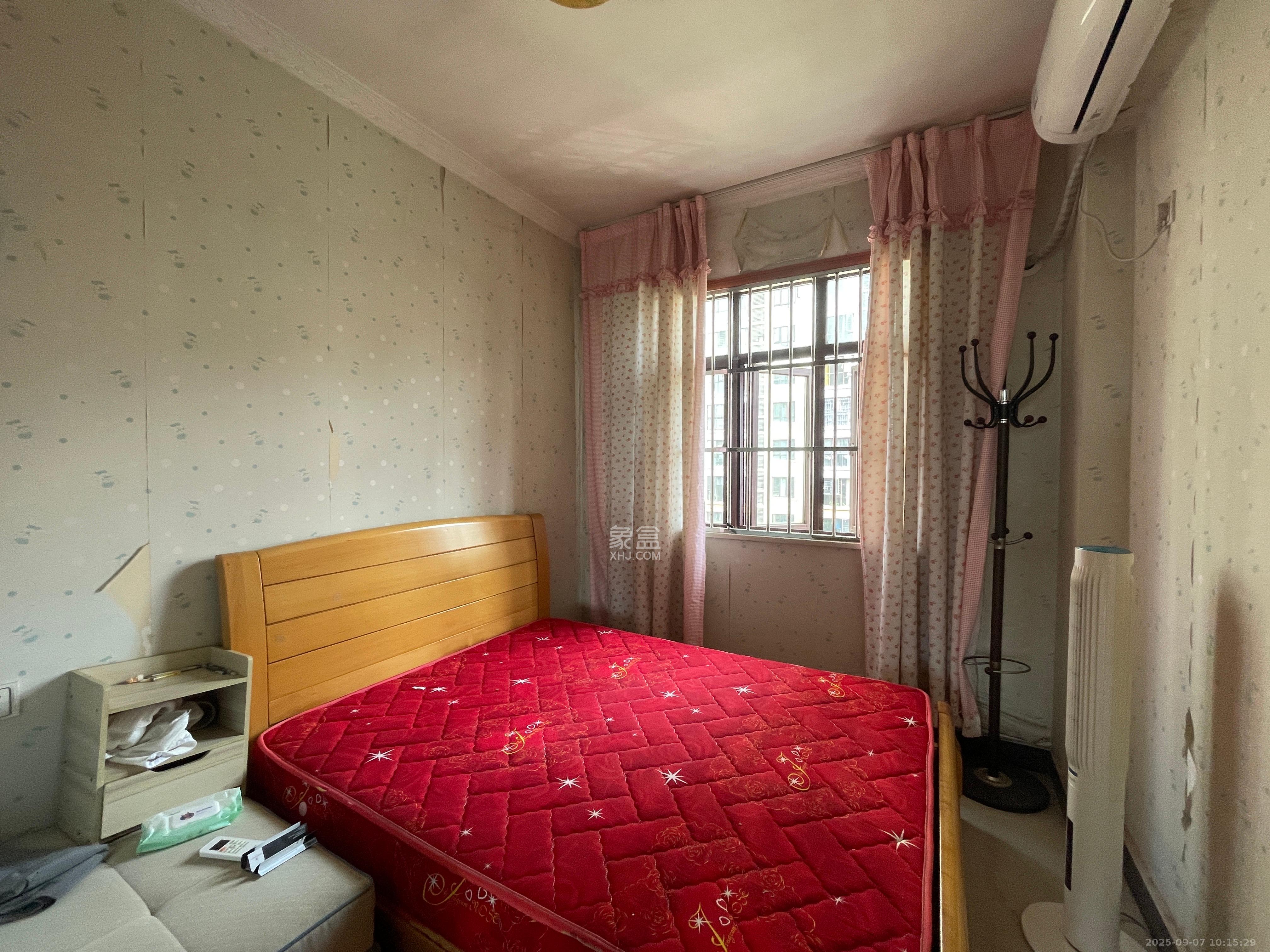 鹏基诺亚山林 2室1厅1卫 1600.0元/月 鹏基诺亚山林 2室1厅1卫 1600.0元/月室内图