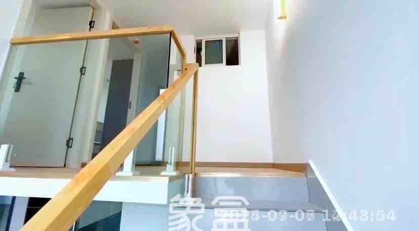 新城悦隽公园  2室1厅1卫    1800.0元/月室内图