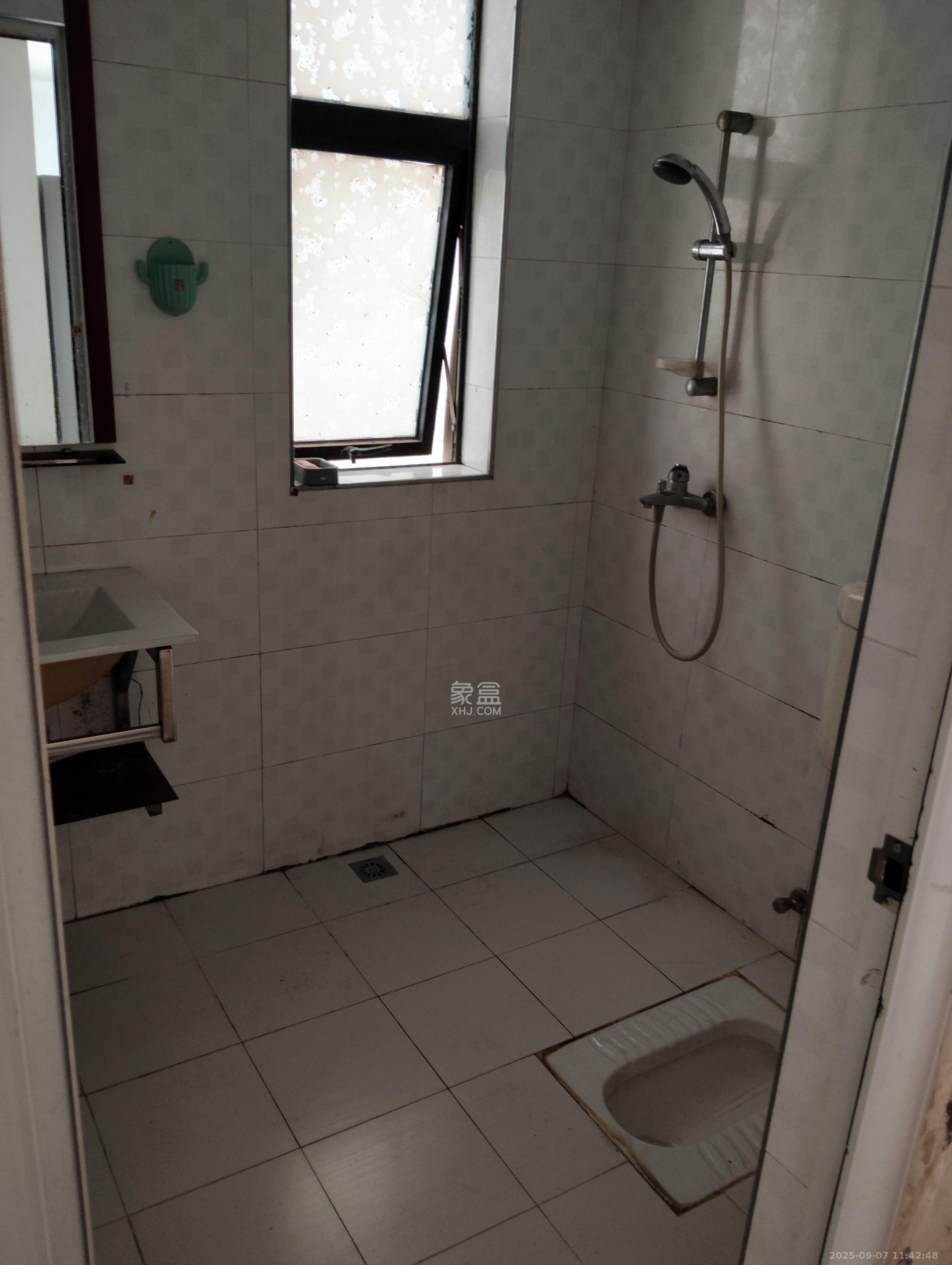 湘江世纪城融江苑 2室2厅1卫 1800.0元/月 湘江世纪城融江苑 2室2厅1卫 1800.0元/月室内图