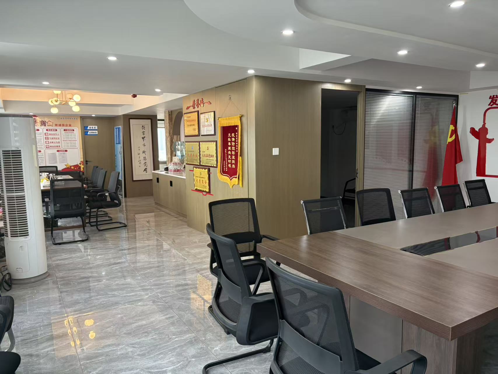 韦斯特城市花园 3室2厅1卫 4200.0元/月 韦斯特城市花园 3室2厅1卫 4200.0元/月室内图