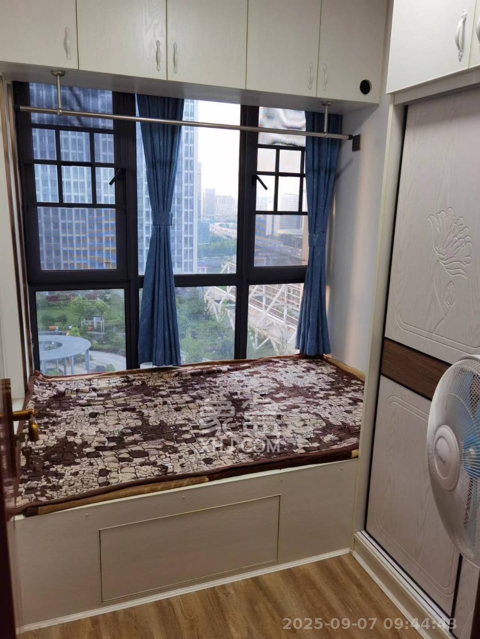 欧亚达国际广场 2室1厅1卫 2150.0元/月 欧亚达国际广场 2室1厅1卫 2150.0元/月室内图