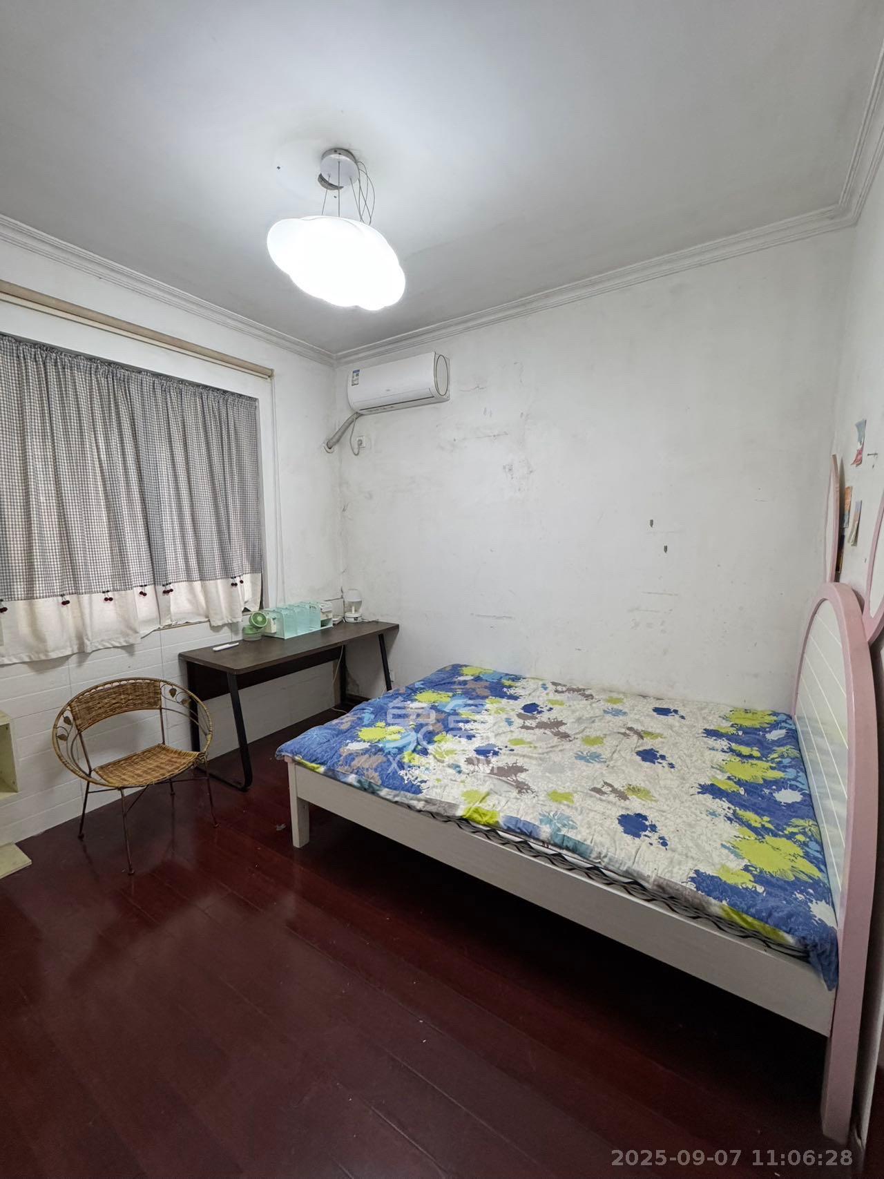 联诚国际城  3室2厅2卫    1600.0元/月 联诚国际城  3室2厅2卫    1600.0元/月室内图