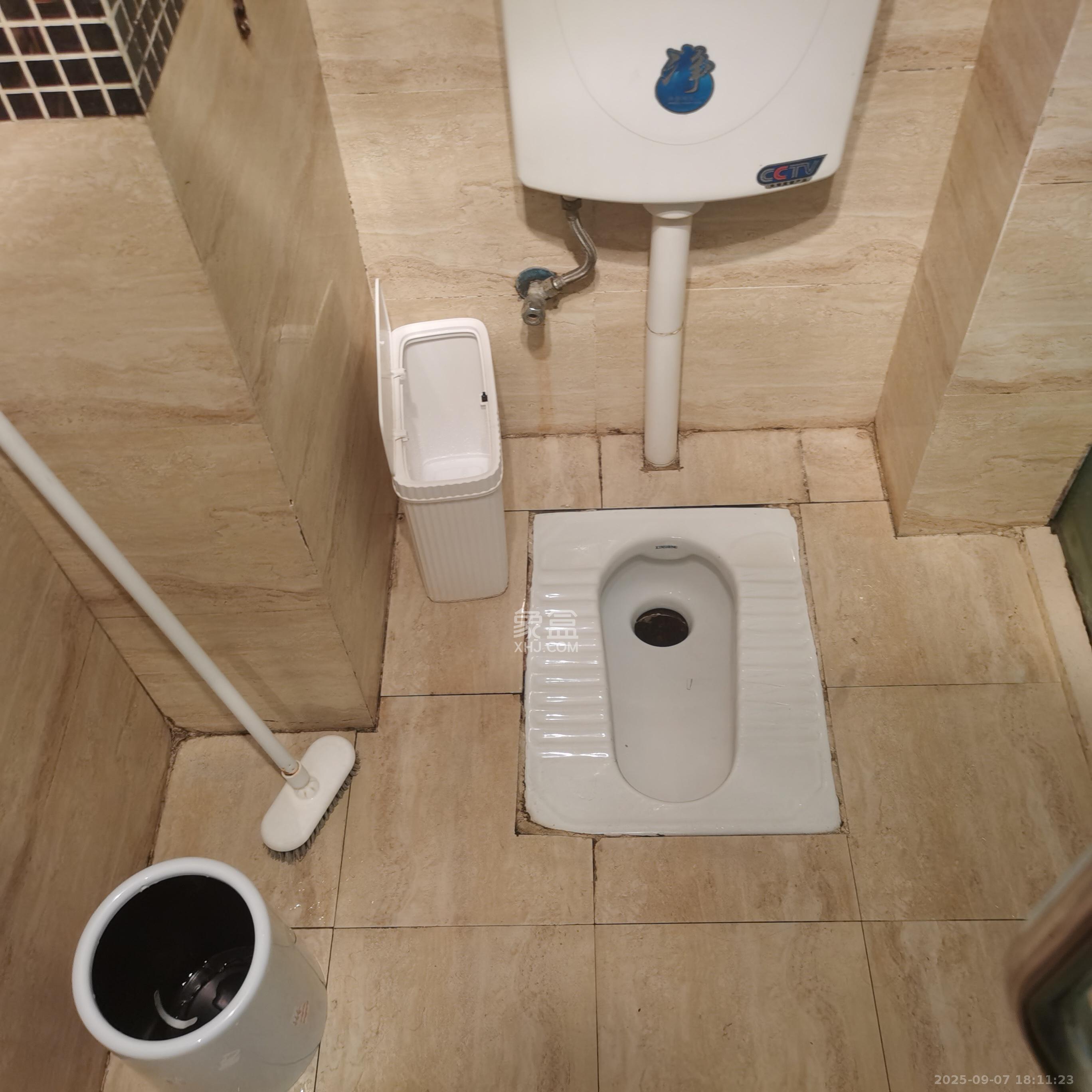 万科金域华府一期  1室1厅1卫    1200.0元/月室内图