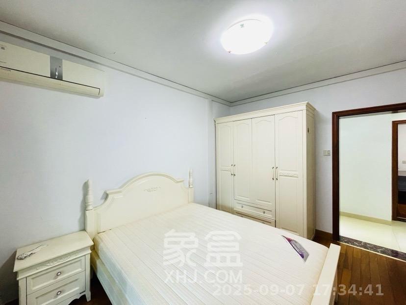 鸿园小区 3室1厅1卫 3300.0元/月 鸿园小区 3室1厅1卫 3300.0元/月室内图