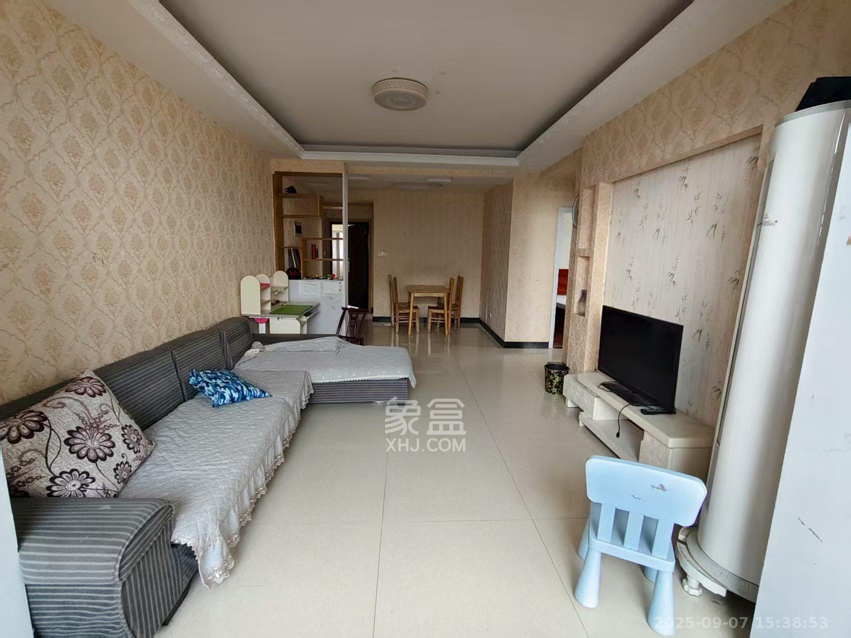 地华梅溪湖畔 2室2厅1卫 2200.0元/月 地华梅溪湖畔 2室2厅1卫 2200.0元/月室内图