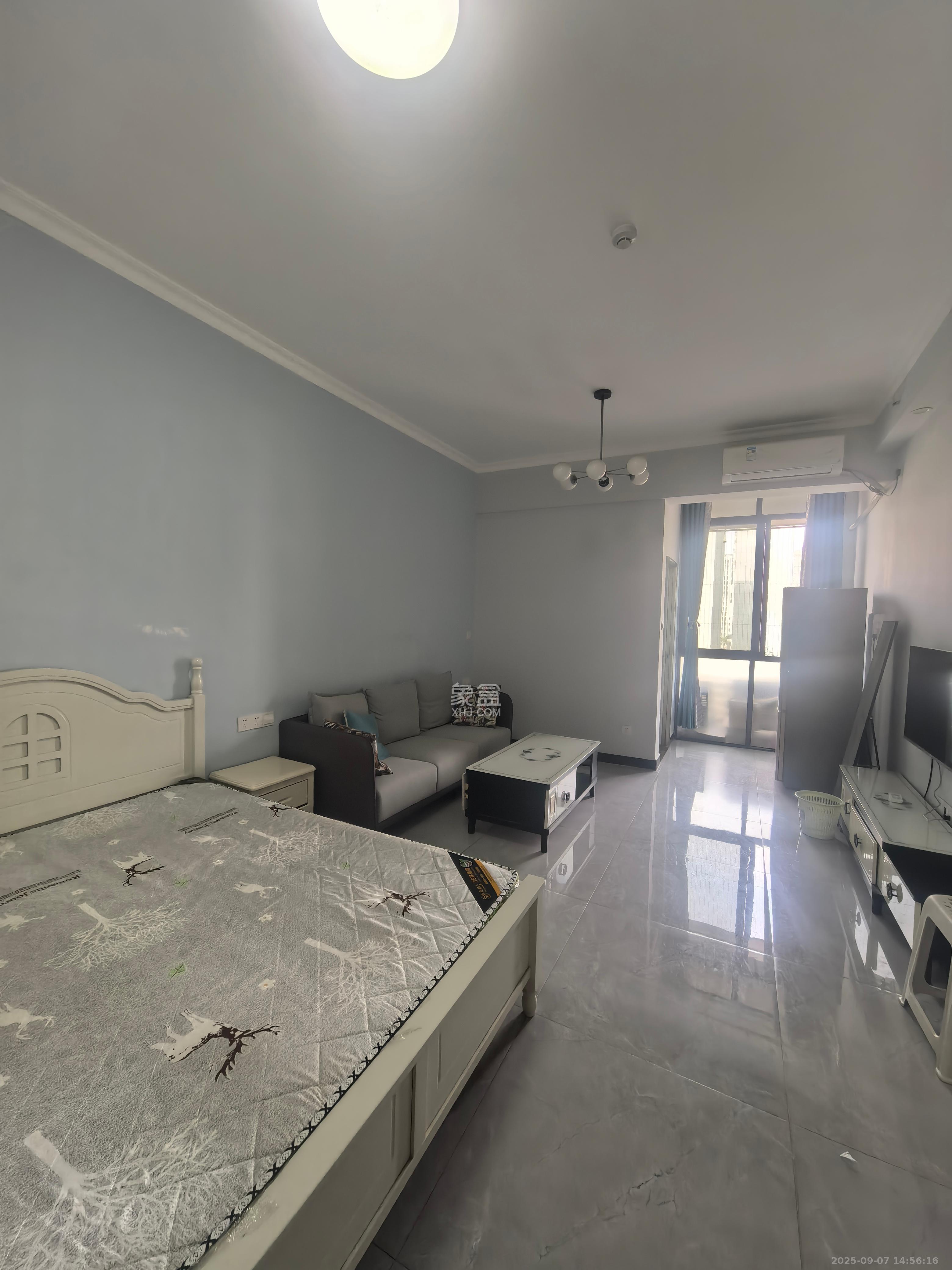 国泰九龙湾 1室0厅0卫 1400.0元/月 国泰九龙湾 1室0厅0卫 1400.0元/月室内图