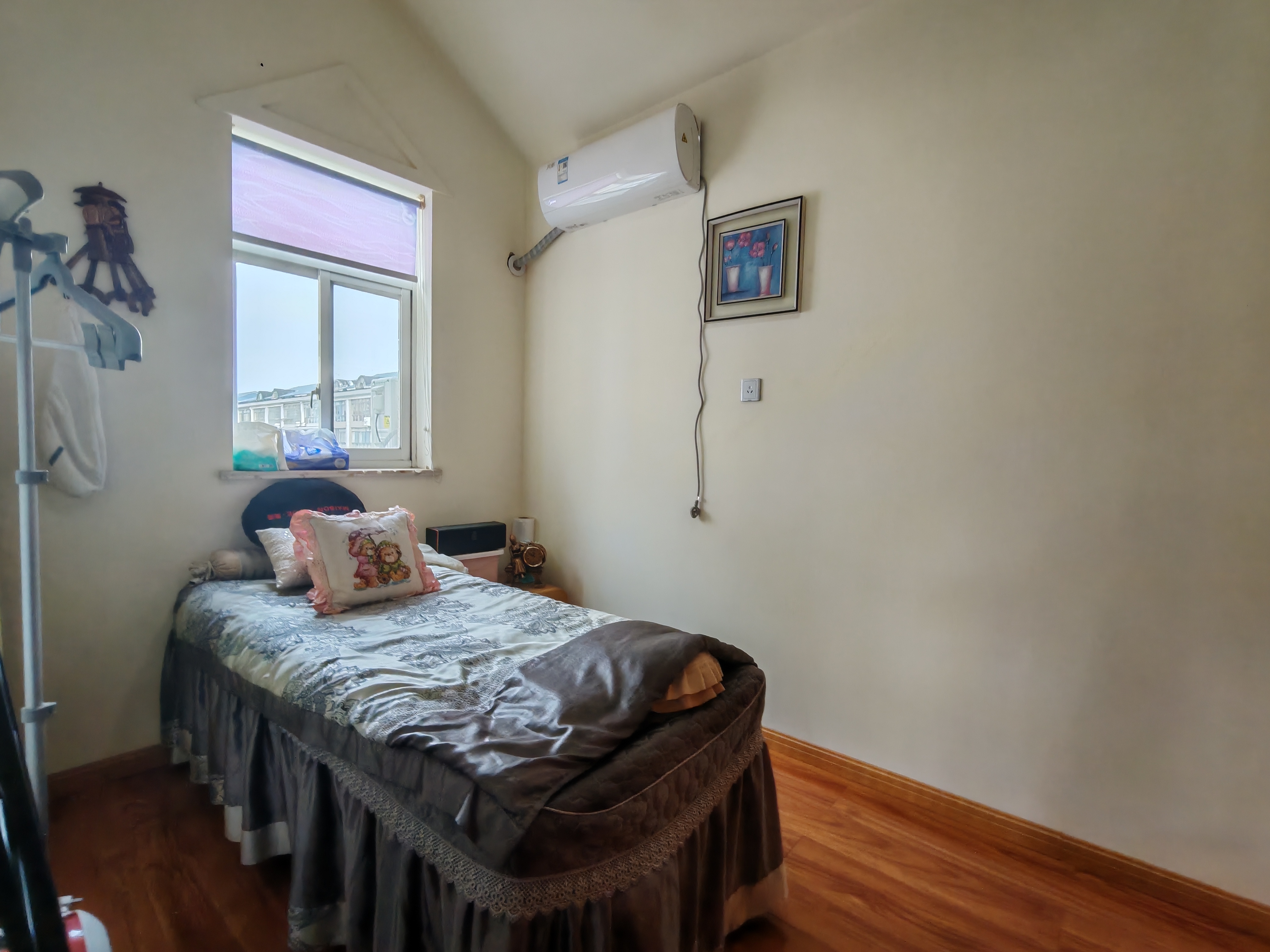 丽景雅苑  6室2厅3卫    88.0万室内图