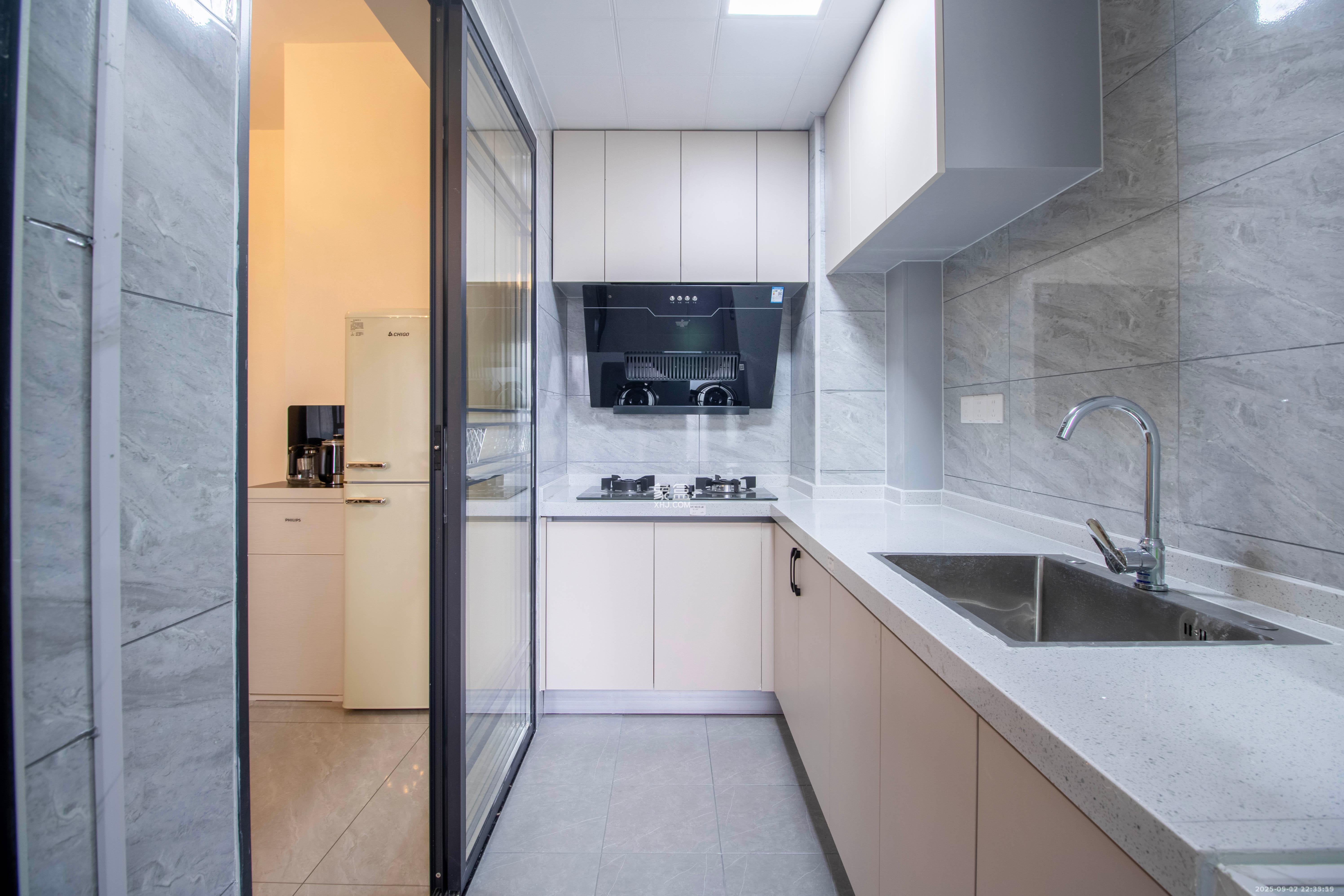 五矿万境水岸二期(五矿万境水岸和苑)  2室2厅1卫    100.0万 五矿万境水岸二期(五矿万境水岸和苑)  2室2厅1卫    100.0万厨房