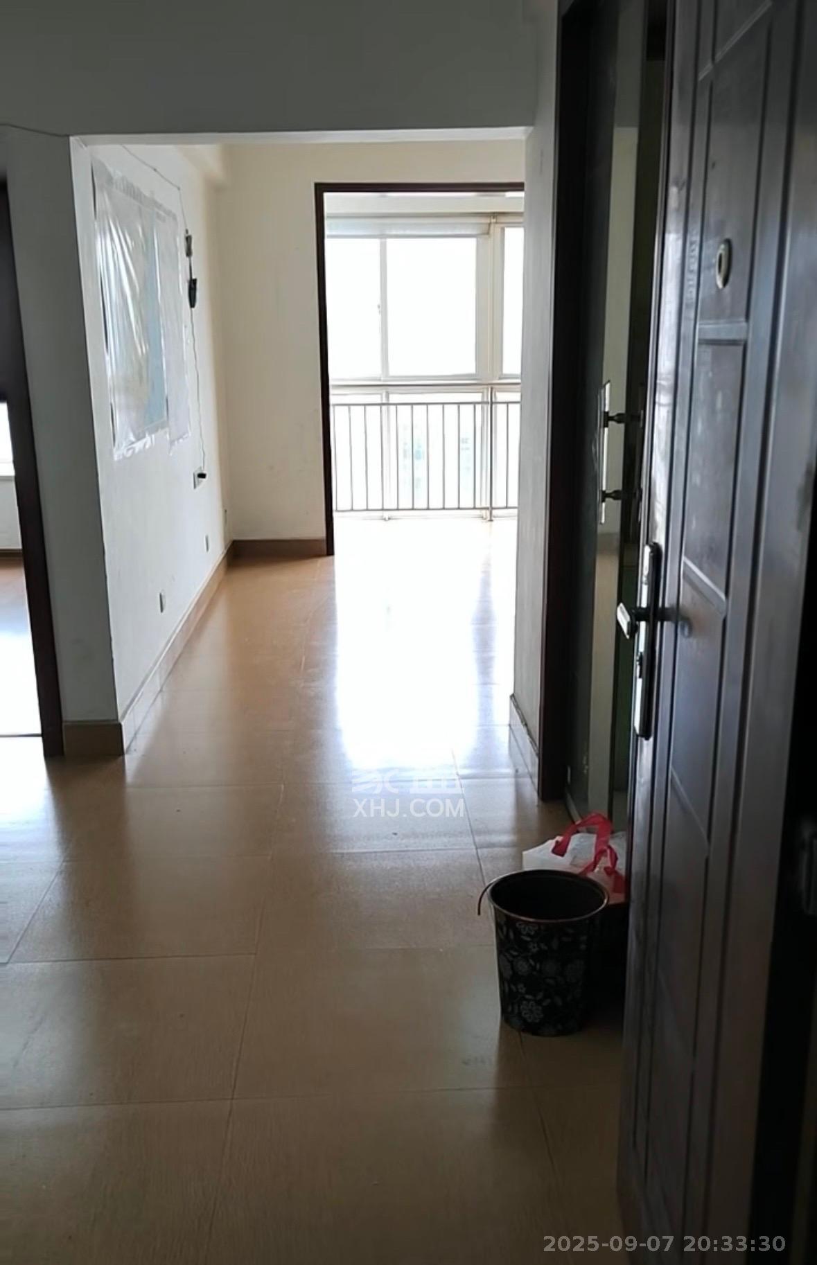 诺亚方舟大厦 2室1厅1卫 2200.0元/月 诺亚方舟大厦 2室1厅1卫 2200.0元/月室内图