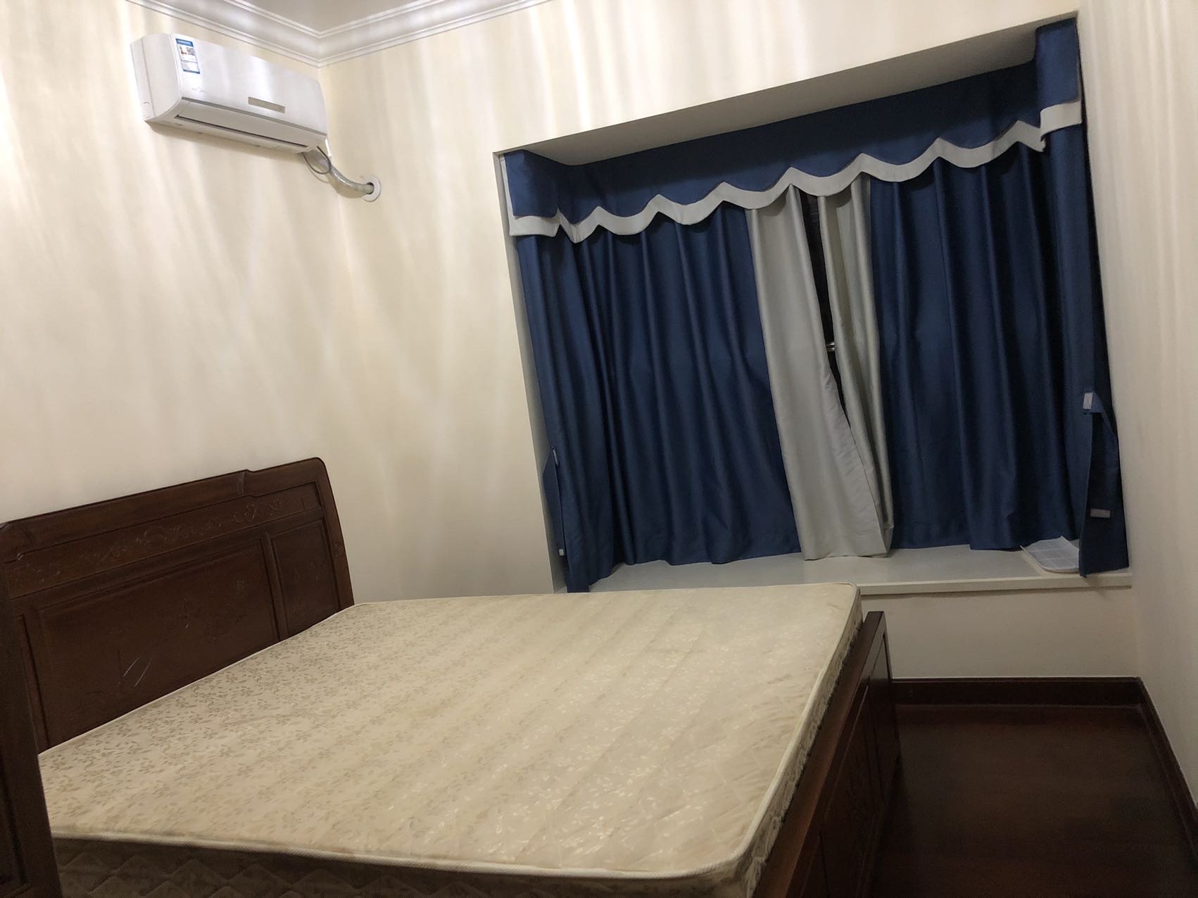 恒大海口文化旅游城 3室2厅1卫 2300.0元/月 恒大海口文化旅游城 3室2厅1卫 2300.0元/月室内图