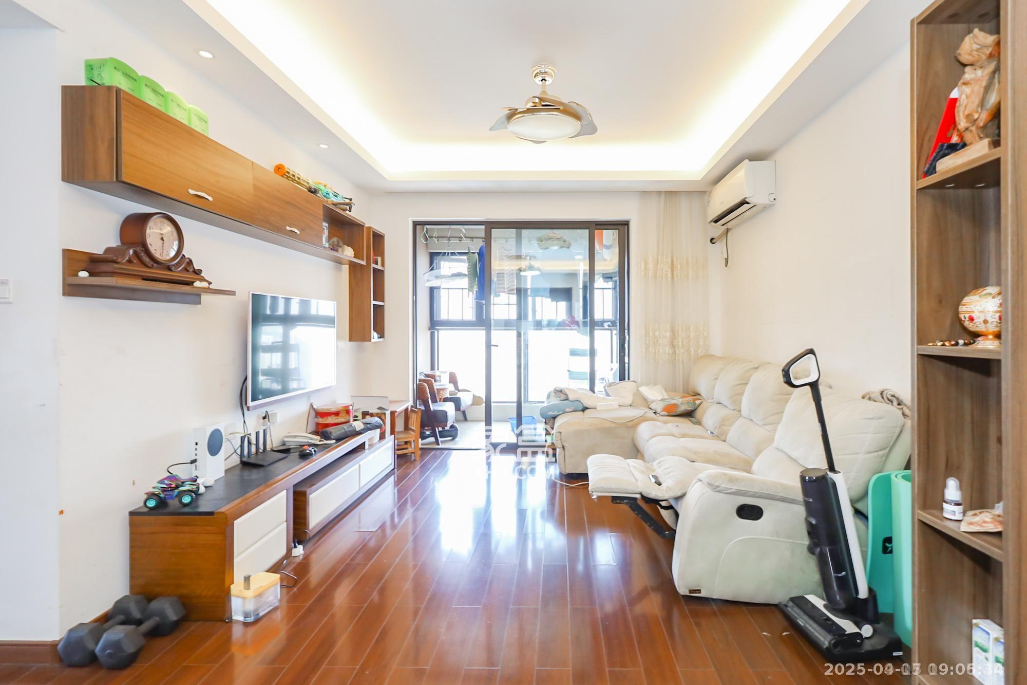 万科里金域国际 3室2厅2卫 3600.0元/月 万科里金域国际 3室2厅2卫 3600.0元/月室内图