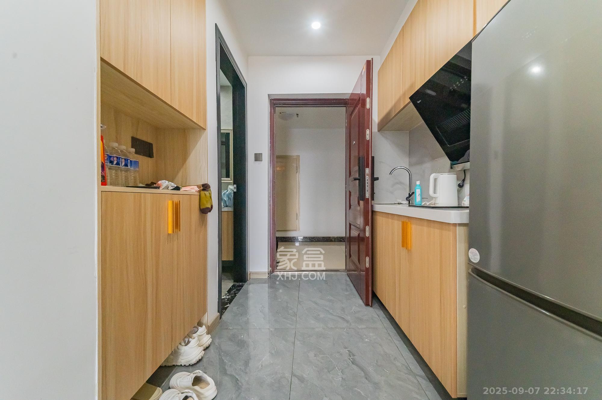 中建悦和城 1室1厅1卫 22.8万 中建悦和城 1室1厅1卫 22.8万厨房