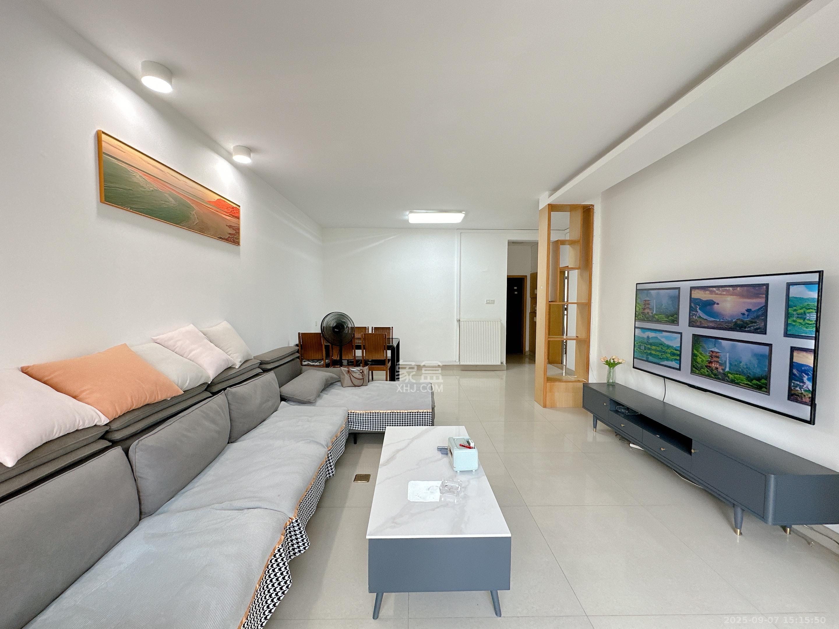 金域南外滩(望江佳园)  3室2厅2卫    4200.0元/月 金域南外滩(望江佳园)  3室2厅2卫    4200.0元/月室内图