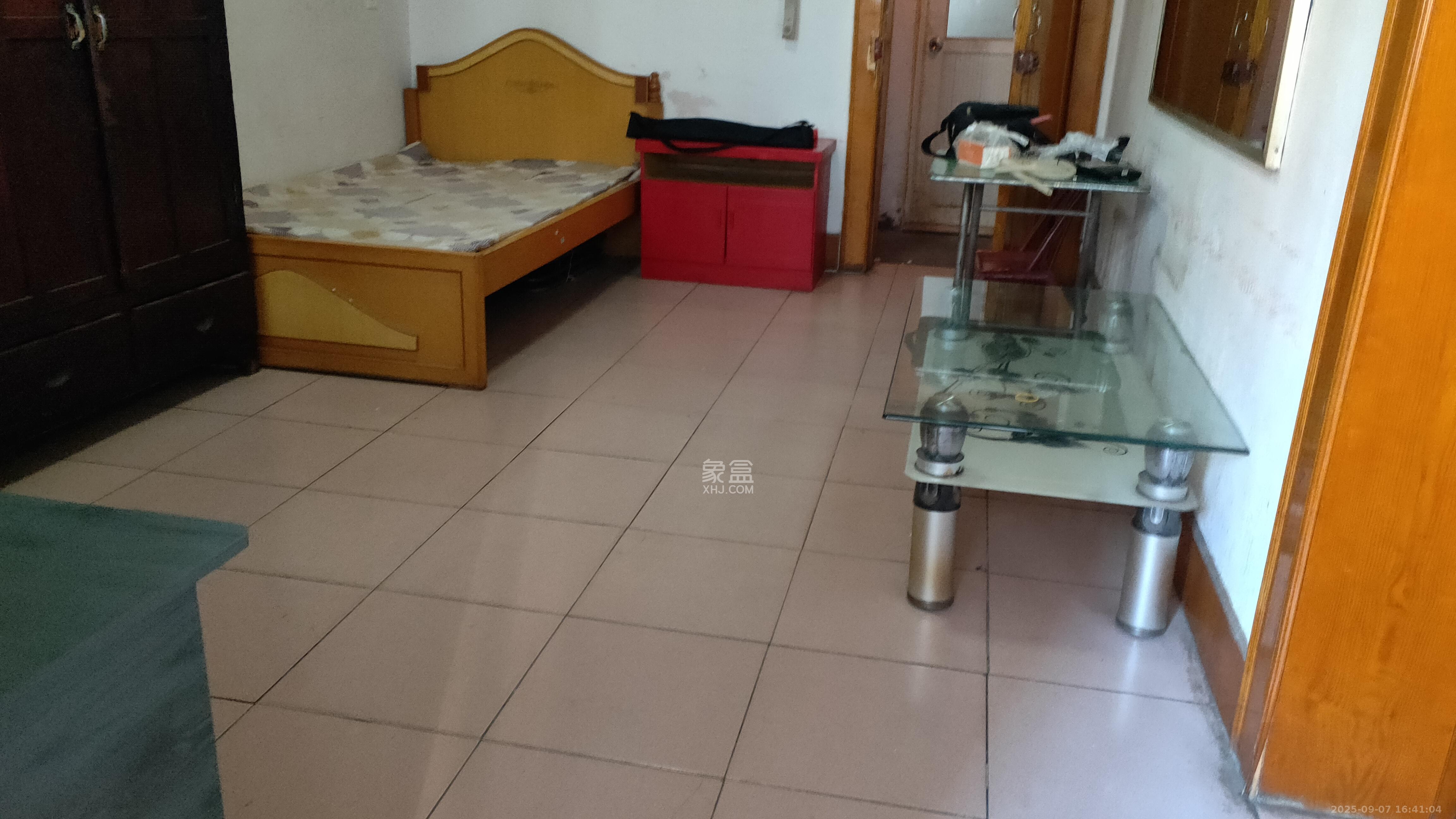 朝阳一、二村  1室1厅1卫    1200.0元/月 朝阳一、二村  1室1厅1卫    1200.0元/月室内图