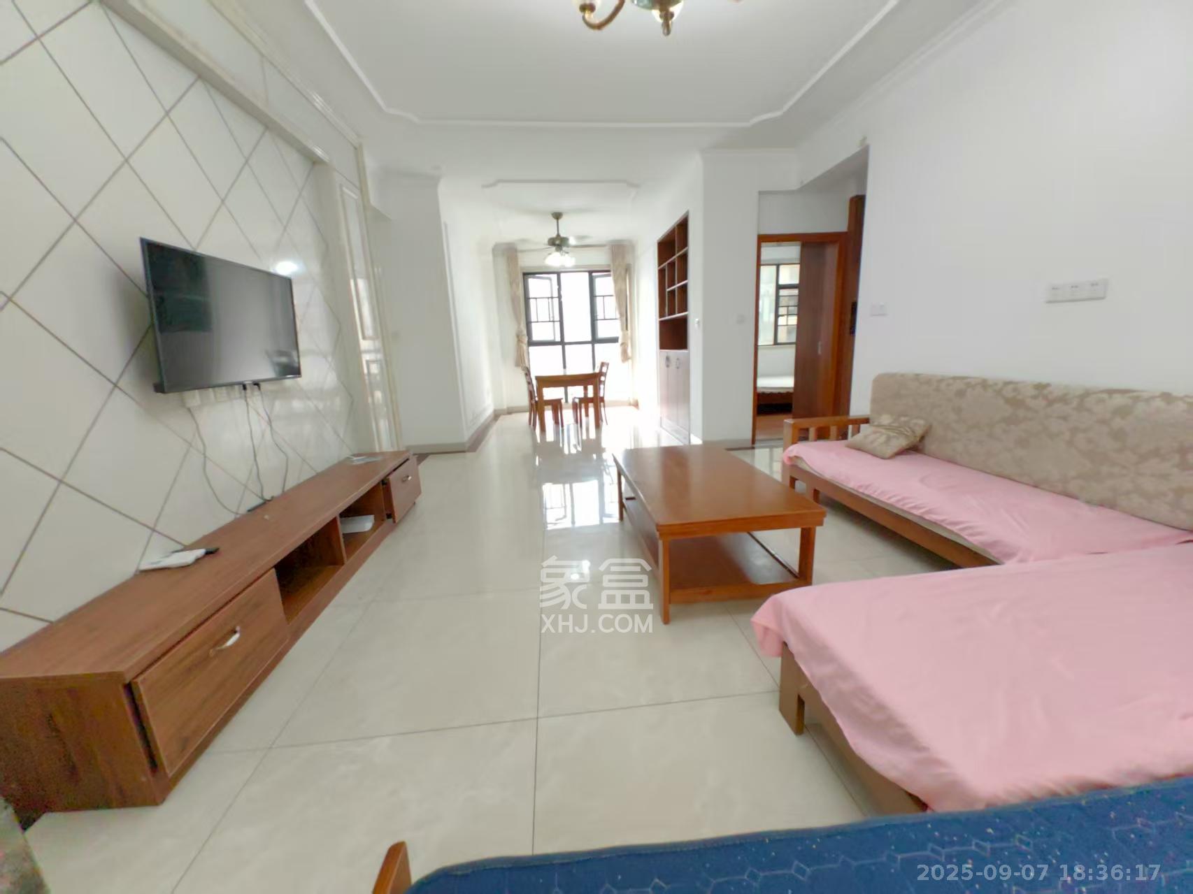 天元涉外景园C区 4室2厅2卫 3200.0元/月 天元涉外景园C区 4室2厅2卫 3200.0元/月室内图