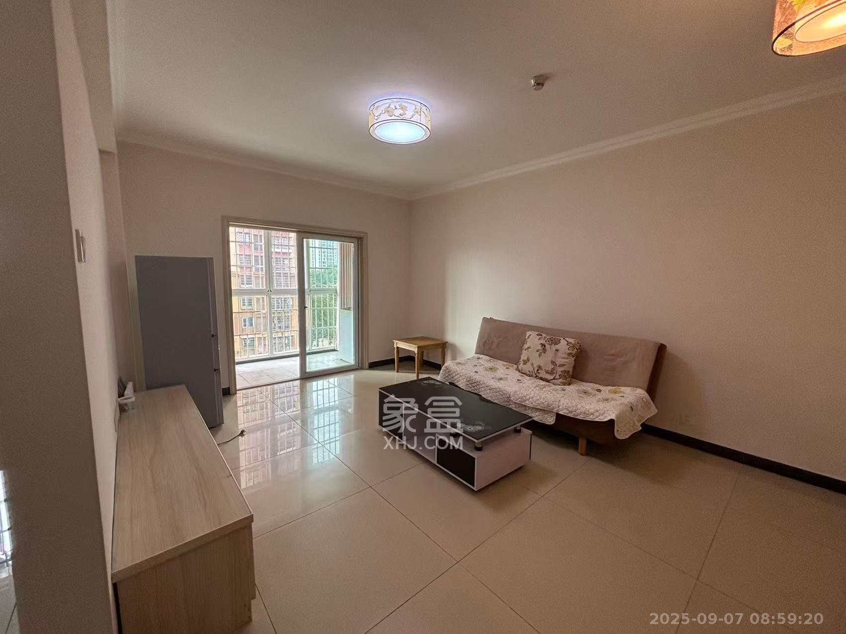 荷韵园 2室2厅1卫 1500.0元/月 荷韵园 2室2厅1卫 1500.0元/月室内图