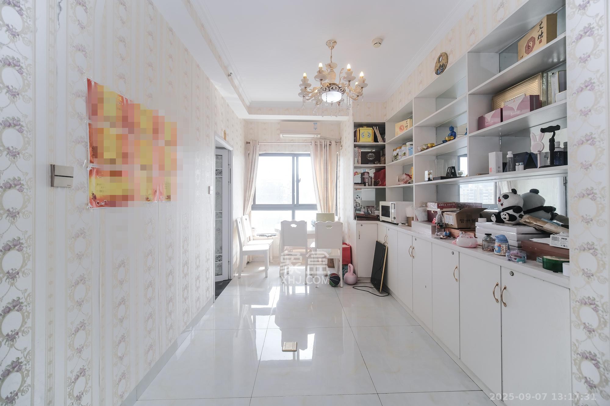 山水湾  3室2厅1卫    66.8万 山水湾  3室2厅1卫    66.8万客厅