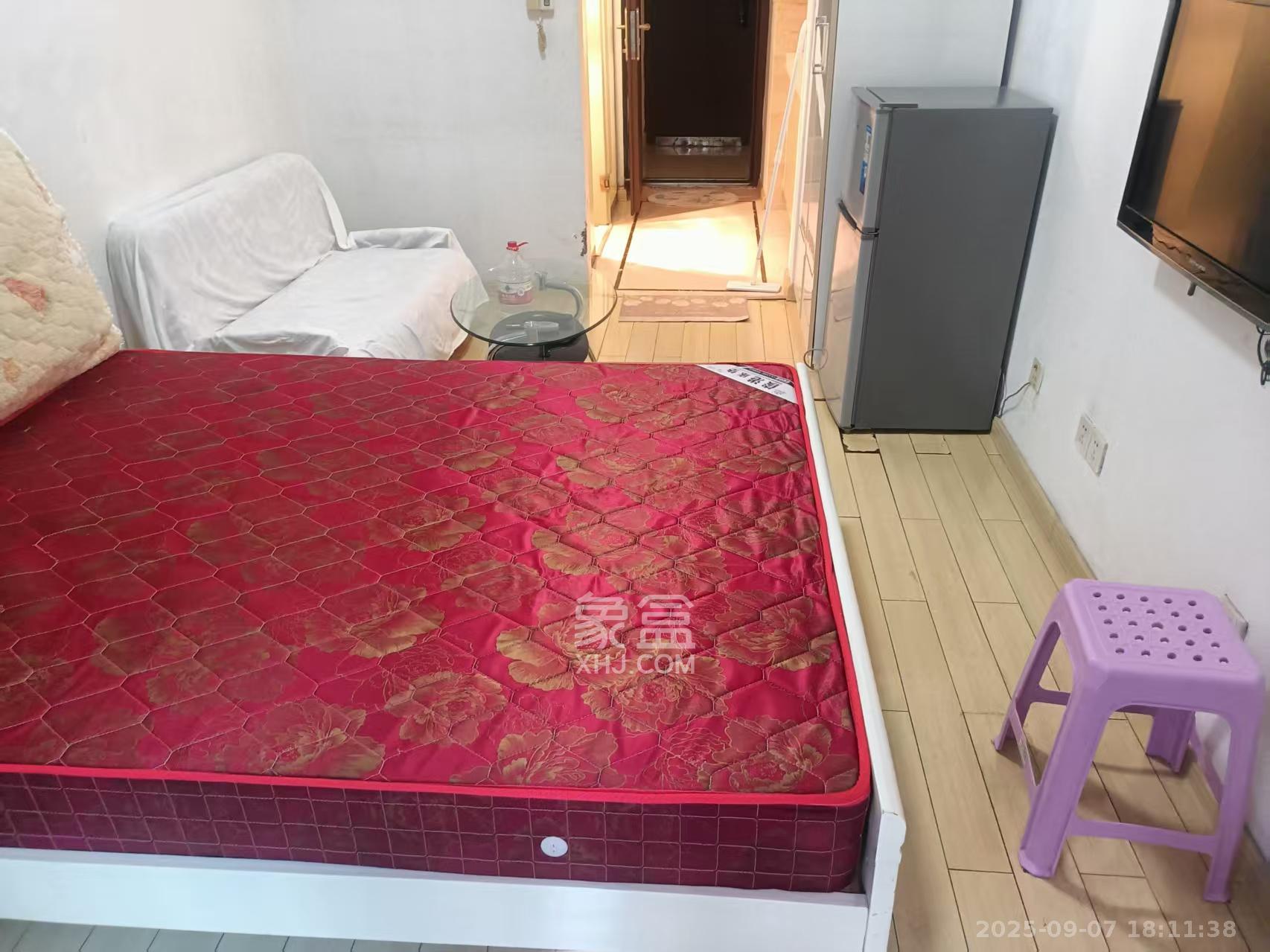 万科金域华府一期 1室1厅1卫 1200.0元/月 万科金域华府一期 1室1厅1卫 1200.0元/月室内图