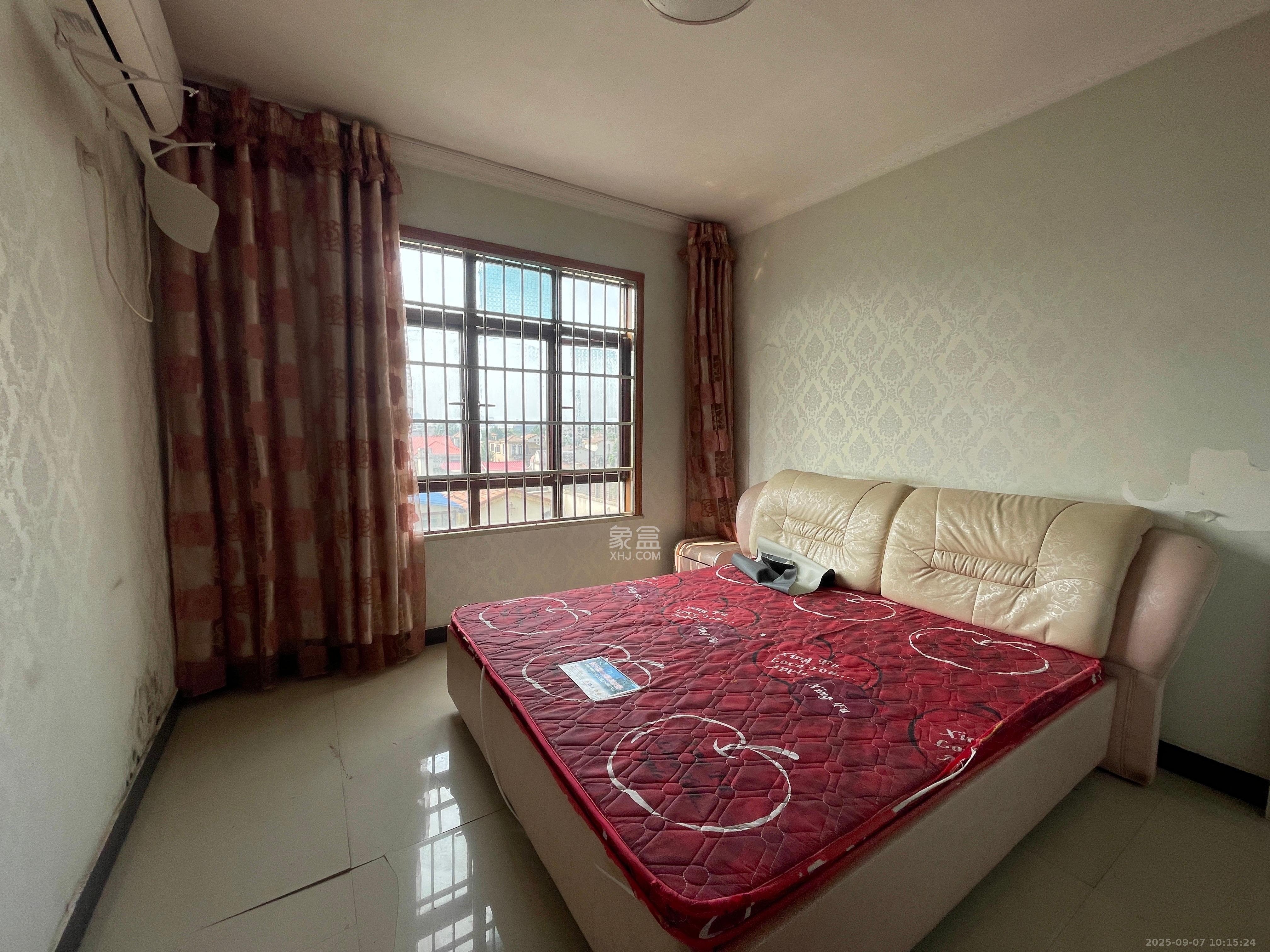 鹏基诺亚山林 2室1厅1卫 1600.0元/月 鹏基诺亚山林 2室1厅1卫 1600.0元/月室内图