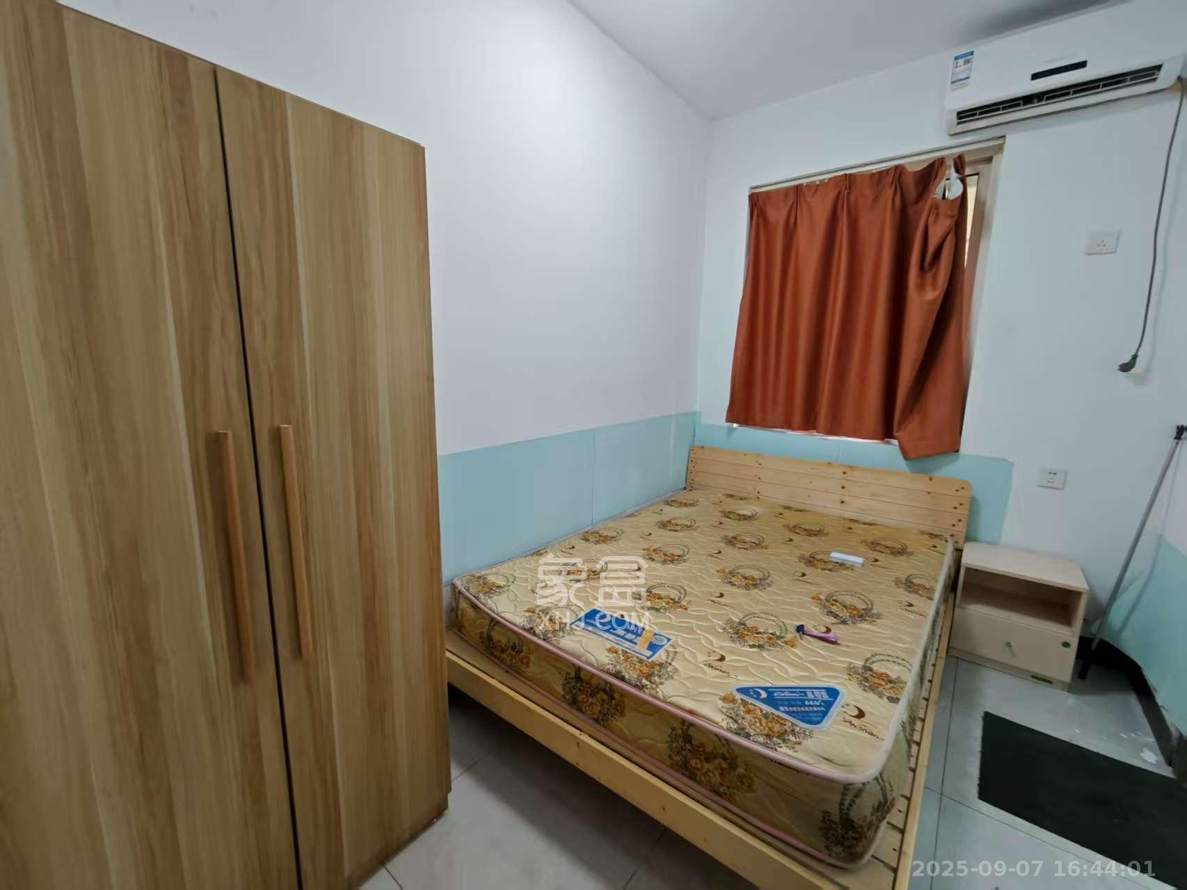 星城新宇黎锦苑 1室1厅1卫 700.0元/月 星城新宇黎锦苑 1室1厅1卫 700.0元/月室内图