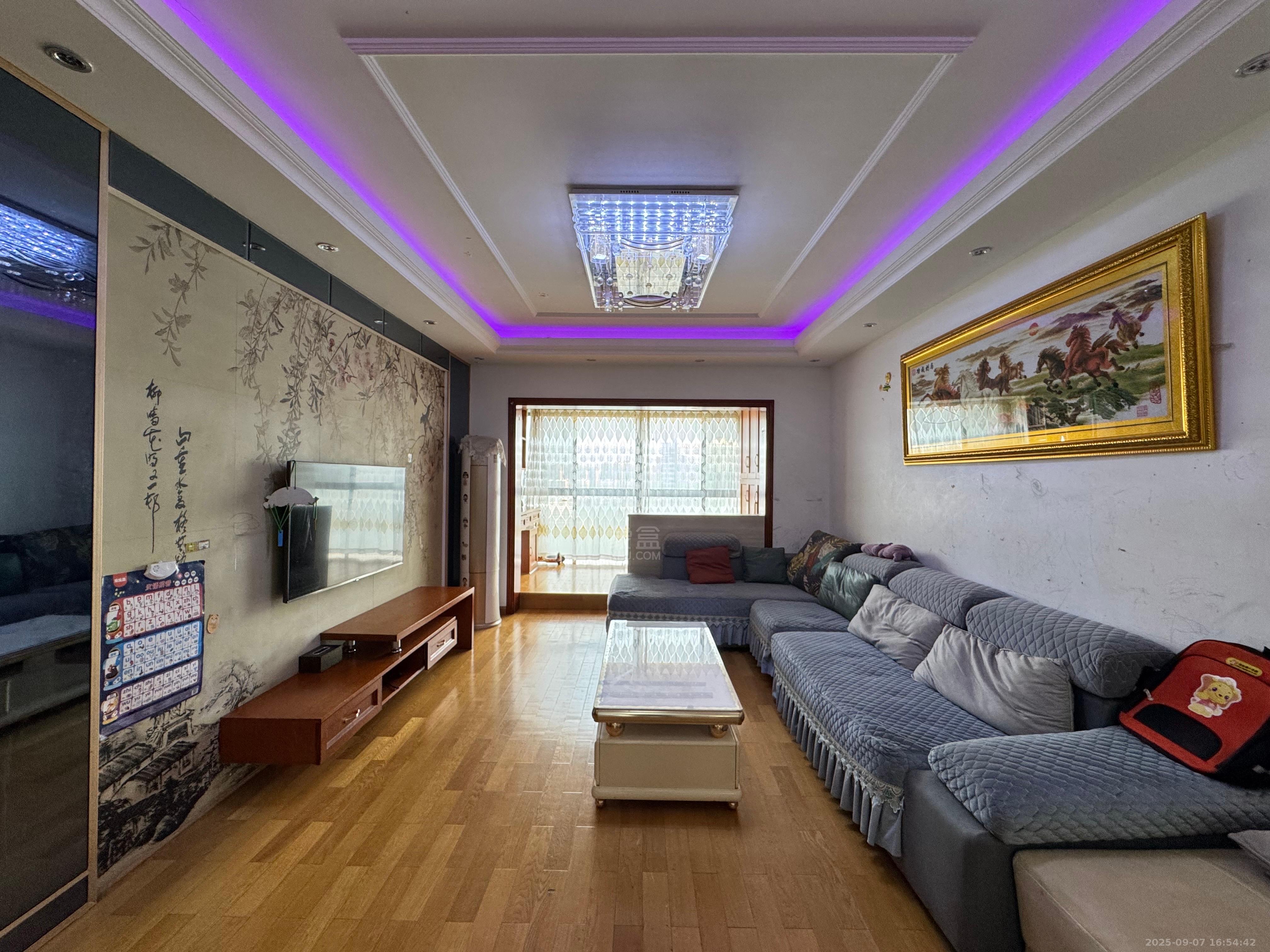 美的城二期 3室2厅2卫 2000.0元/月 美的城二期 3室2厅2卫 2000.0元/月室内图