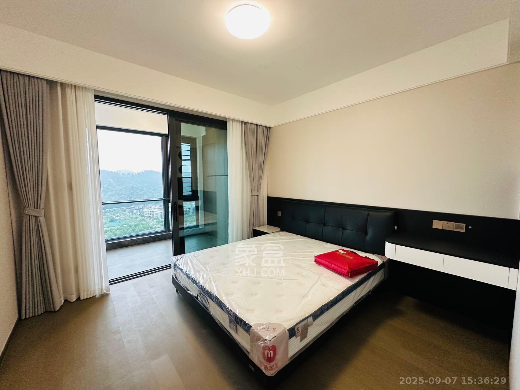 绿城招商桂语雲峯 4室2厅2卫 8000.0元/月 绿城招商桂语雲峯 4室2厅2卫 8000.0元/月室内图