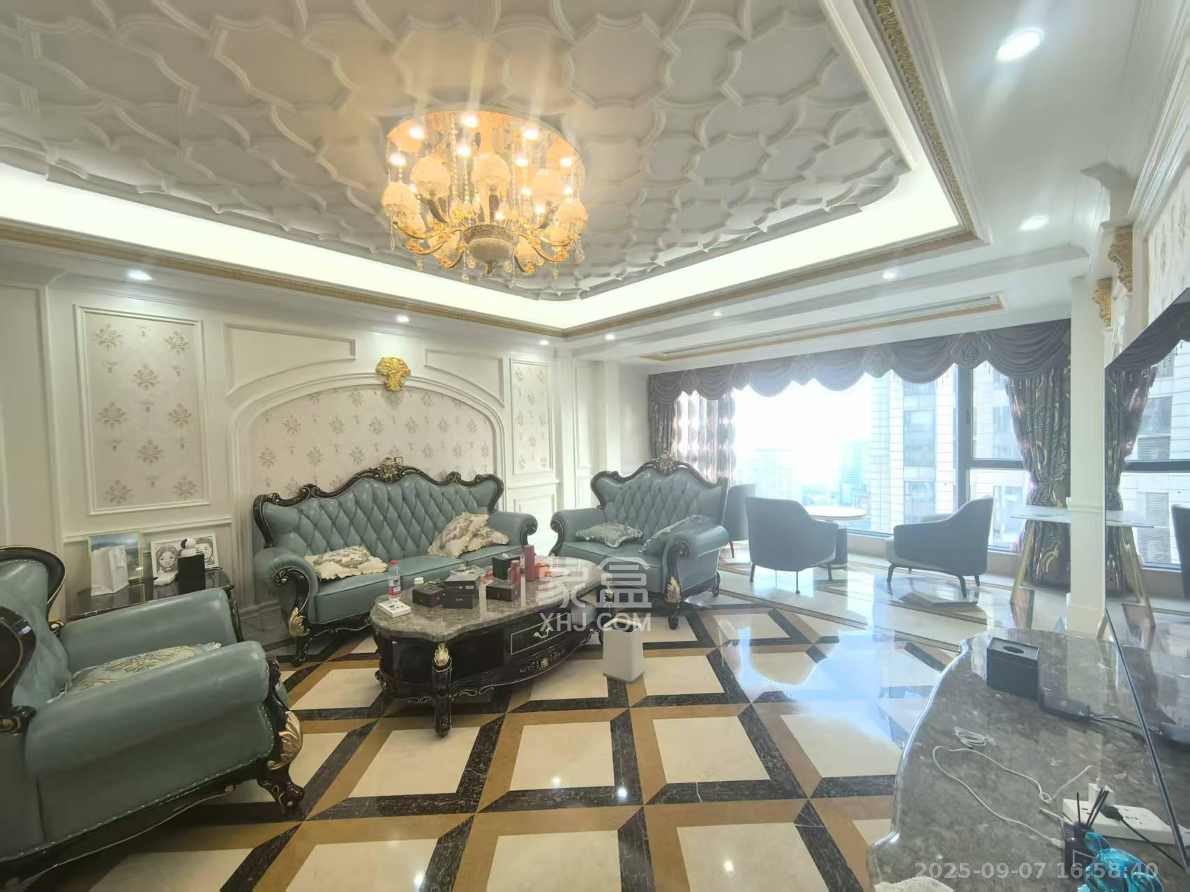 万达公馆 3室2厅3卫 10000.0元/月 万达公馆 3室2厅3卫 10000.0元/月室内图