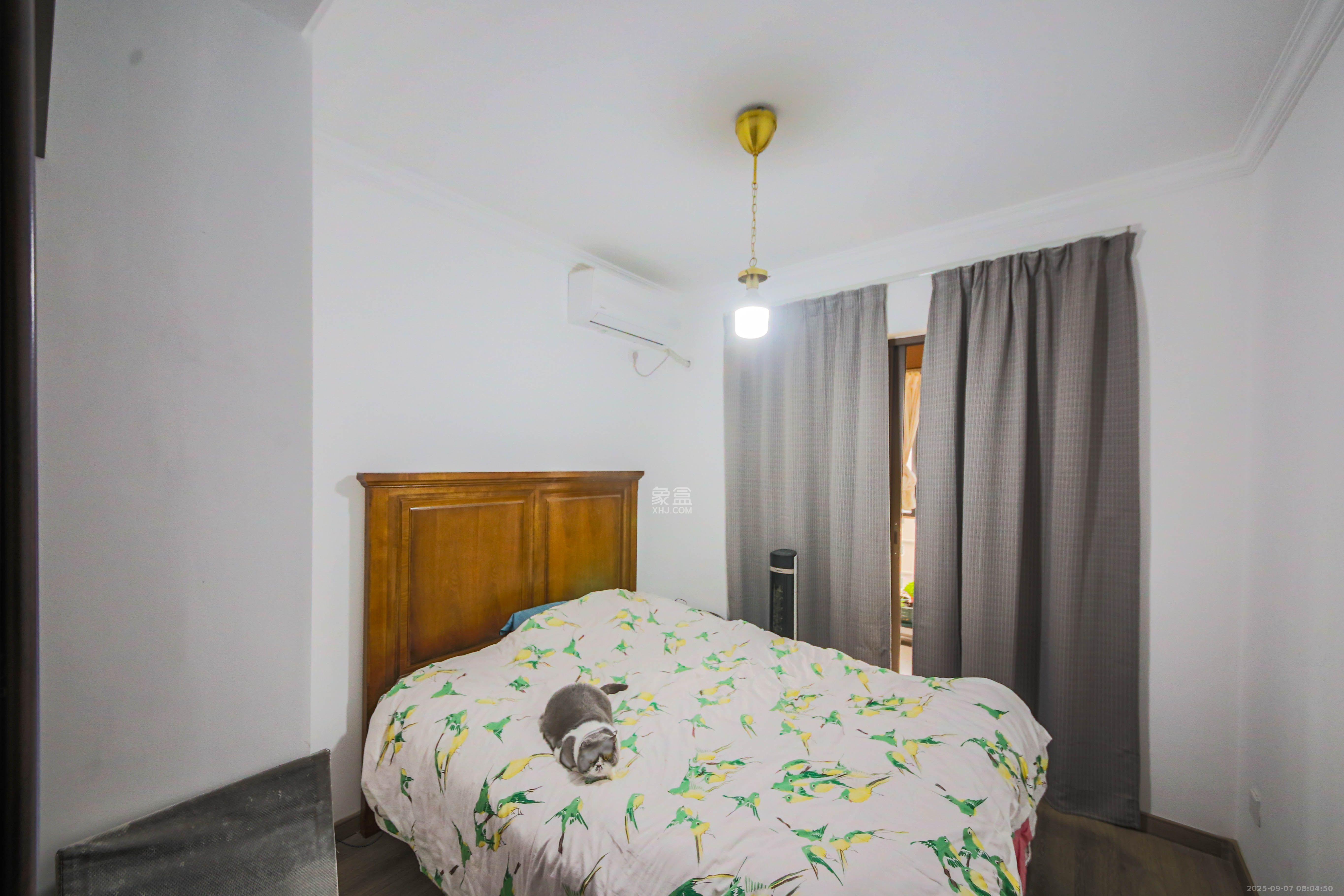 弘阳时光里  3室2厅1卫    3500.0元/月室内图