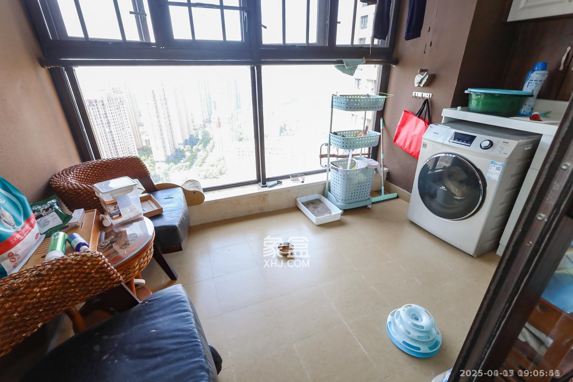 万科里金域国际  3室2厅2卫    3600.0元/月室内图