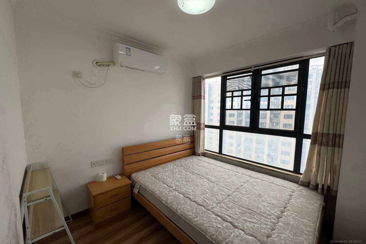 中国铁建梅溪青秀一期 3室2厅1卫 2600.0元/月 中国铁建梅溪青秀一期 3室2厅1卫 2600.0元/月室内图