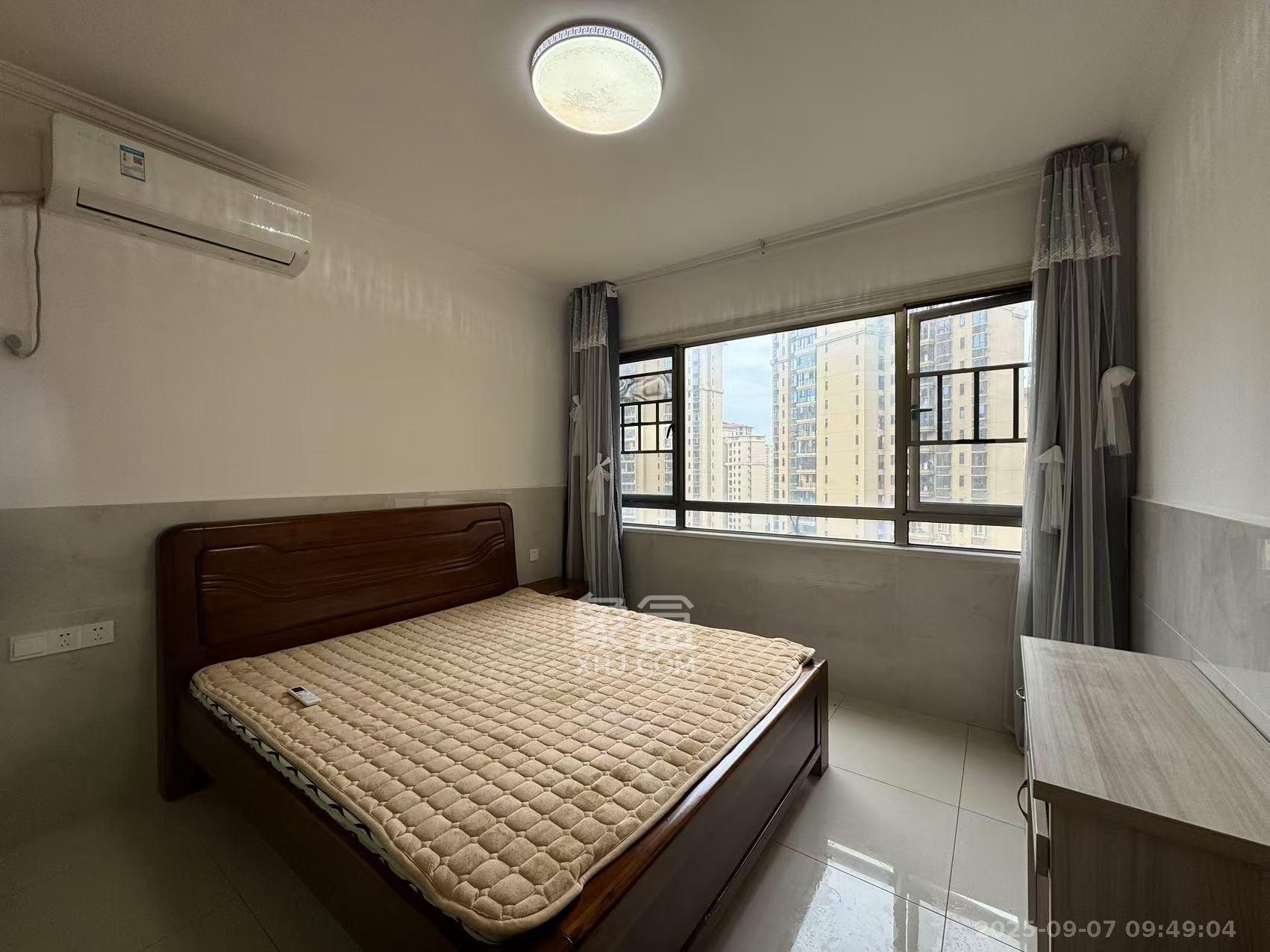 江山帝景哈佛 1室1厅1卫 1400.0元/月 江山帝景哈佛 1室1厅1卫 1400.0元/月室内图