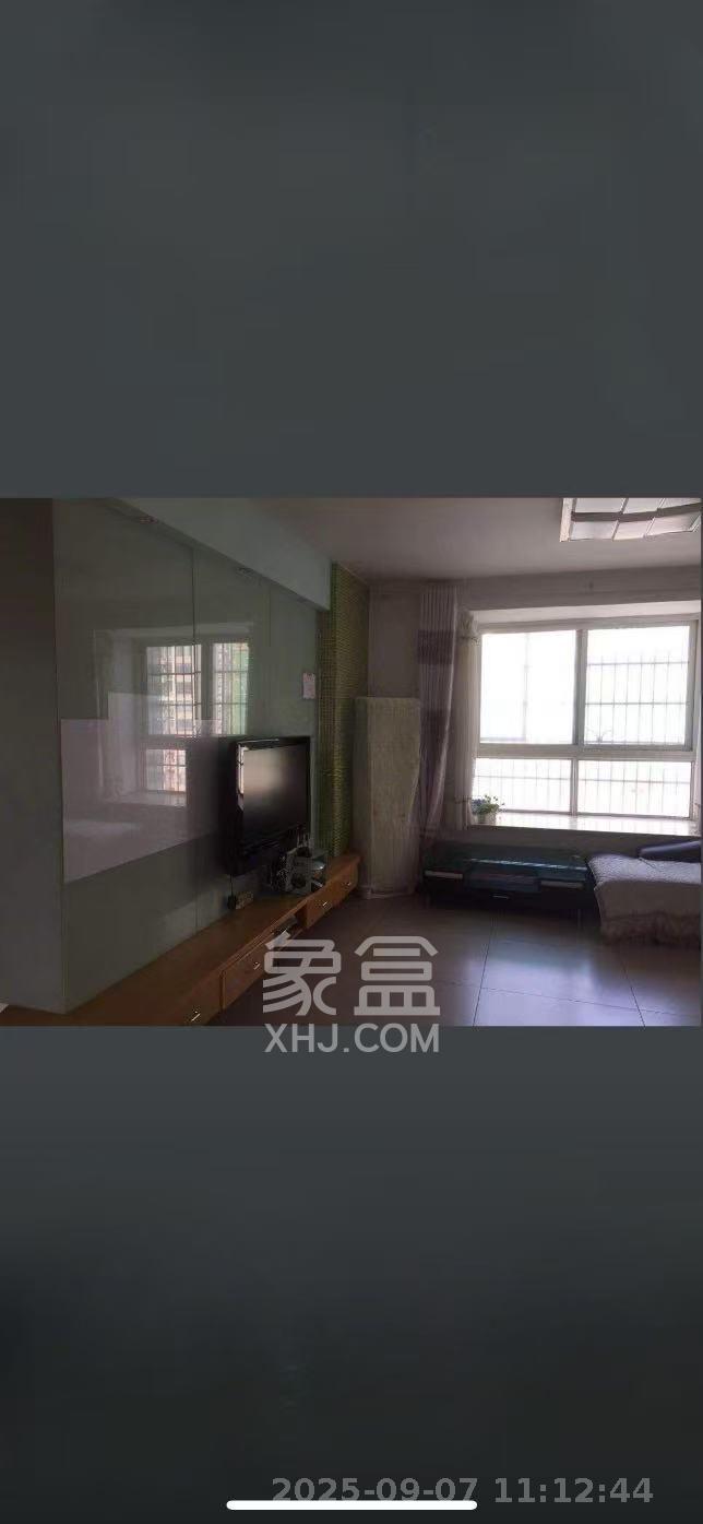 泰禹家园（彩云之翼家园一期、二期、三期）  2室2厅1卫   2100.00元/月室内图