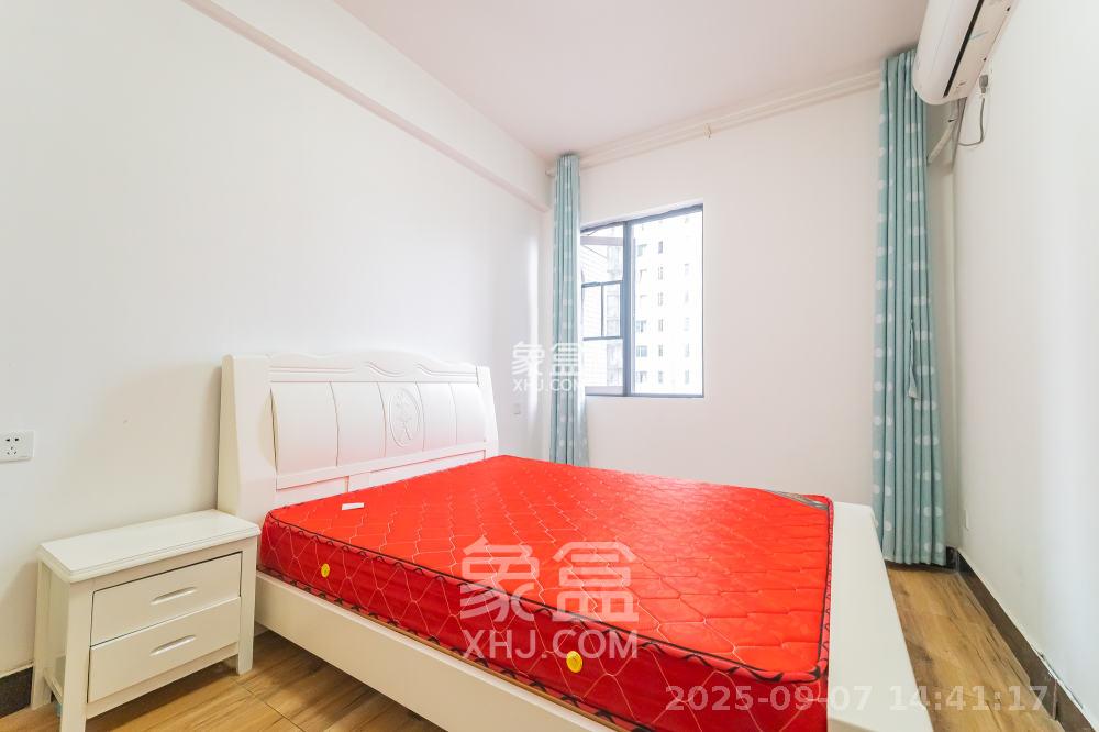 恒基凯旋门三期  3室2厅1卫    2500.0元/月室内图