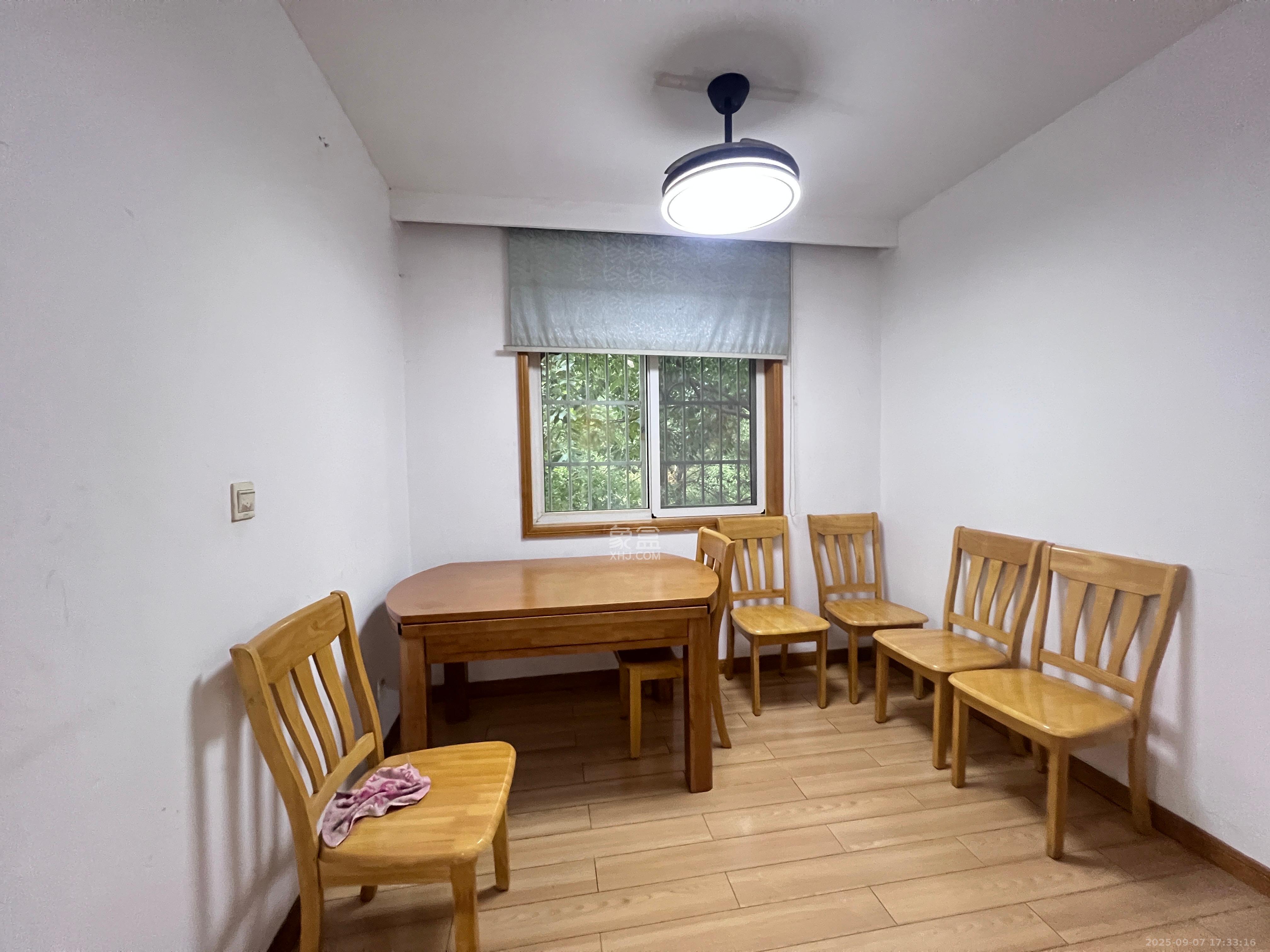 湘樟园小区(湘樟家园)  2室2厅1卫    1700.0元/月 湘樟园小区(湘樟家园)  2室2厅1卫    1700.0元/月室内图