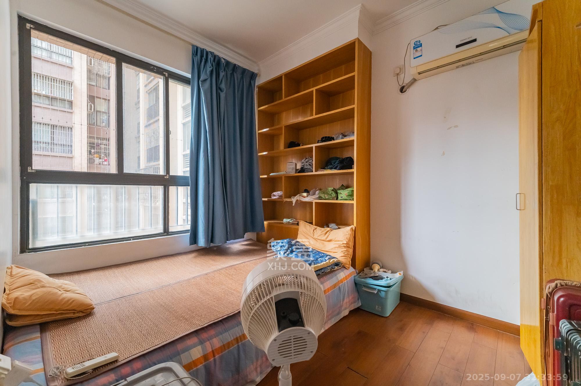 华润凤凰城三期 2室2厅1卫 58.0万 华润凤凰城三期 2室2厅1卫 58.0万卧室